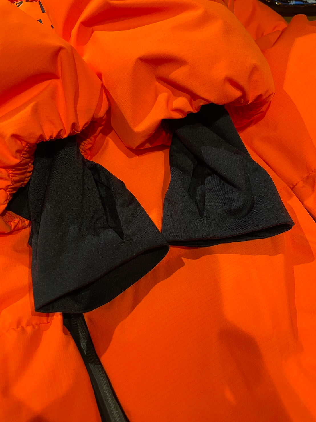 モンクレール MAZOD ダウンジャケット