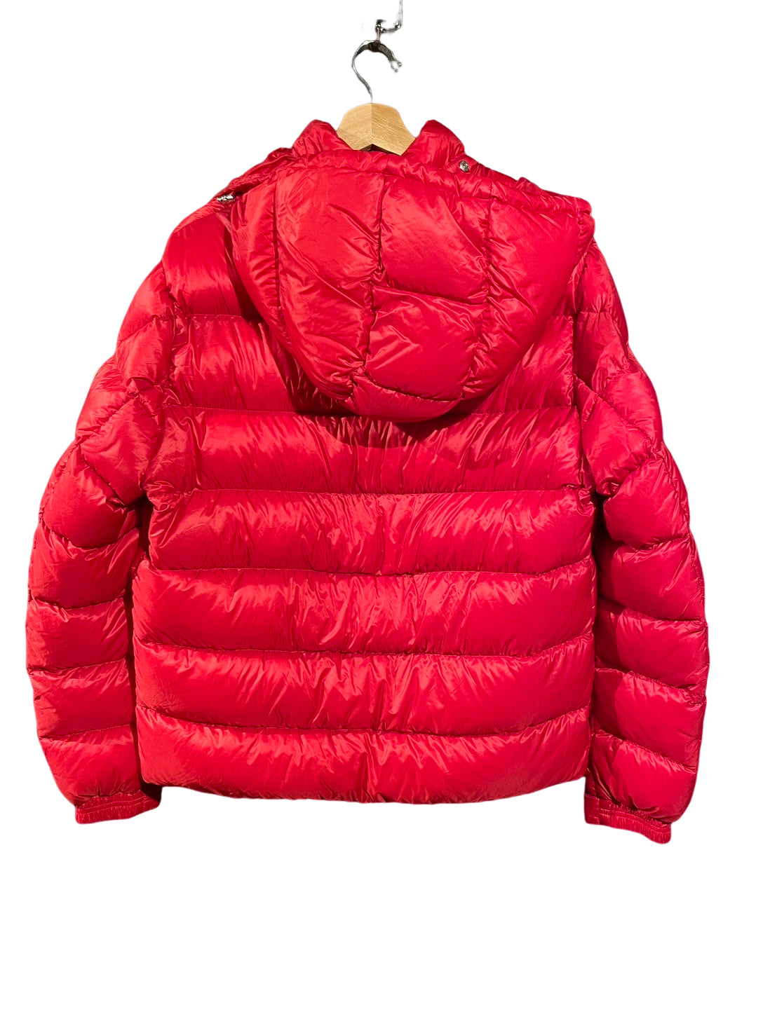 モンクレール ARVES ダウンジャケット