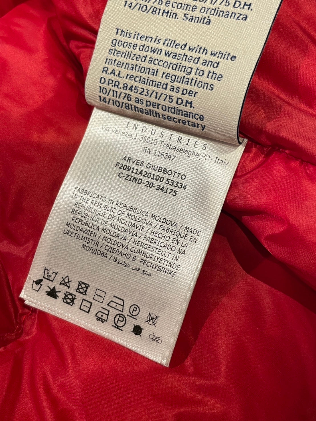 モンクレール ARVES ダウンジャケット