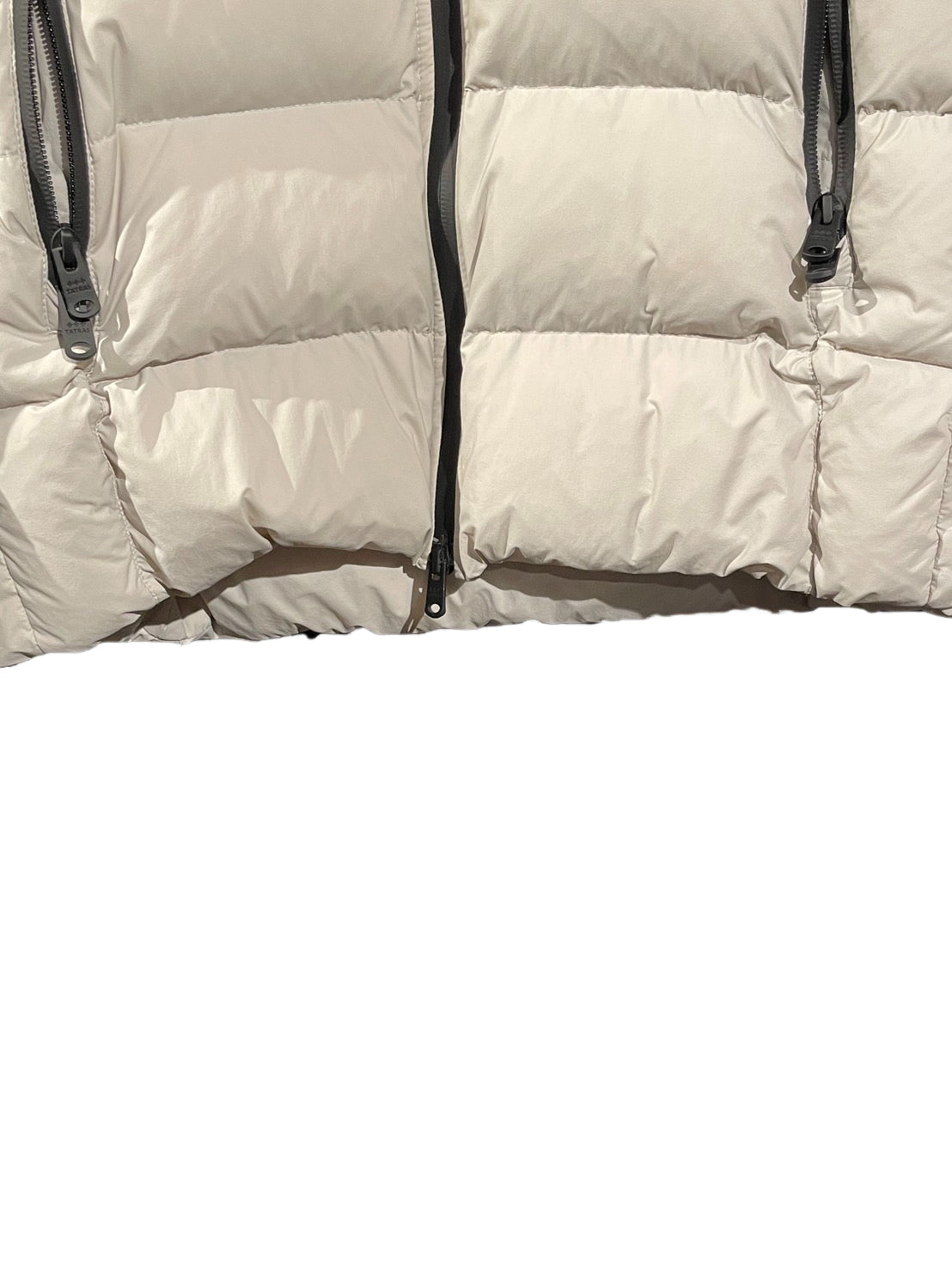 タトラス ボルボレ ダウンジャケット