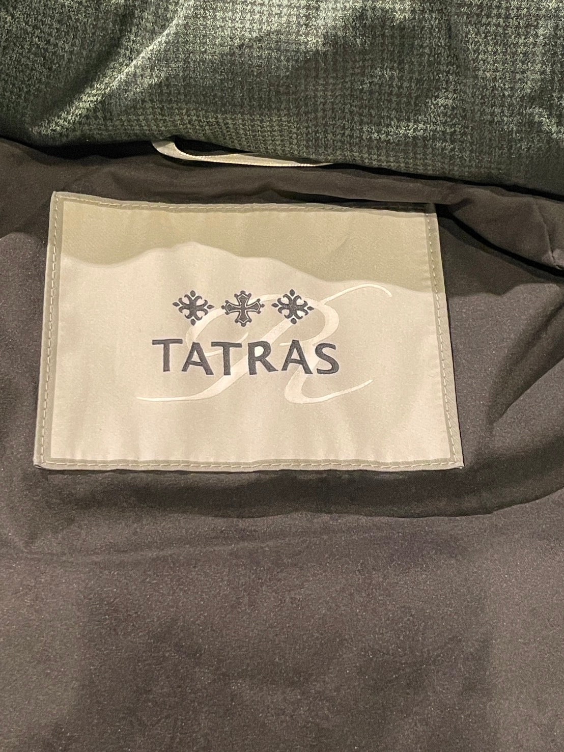 タトラス ダウンジャケット グリーン