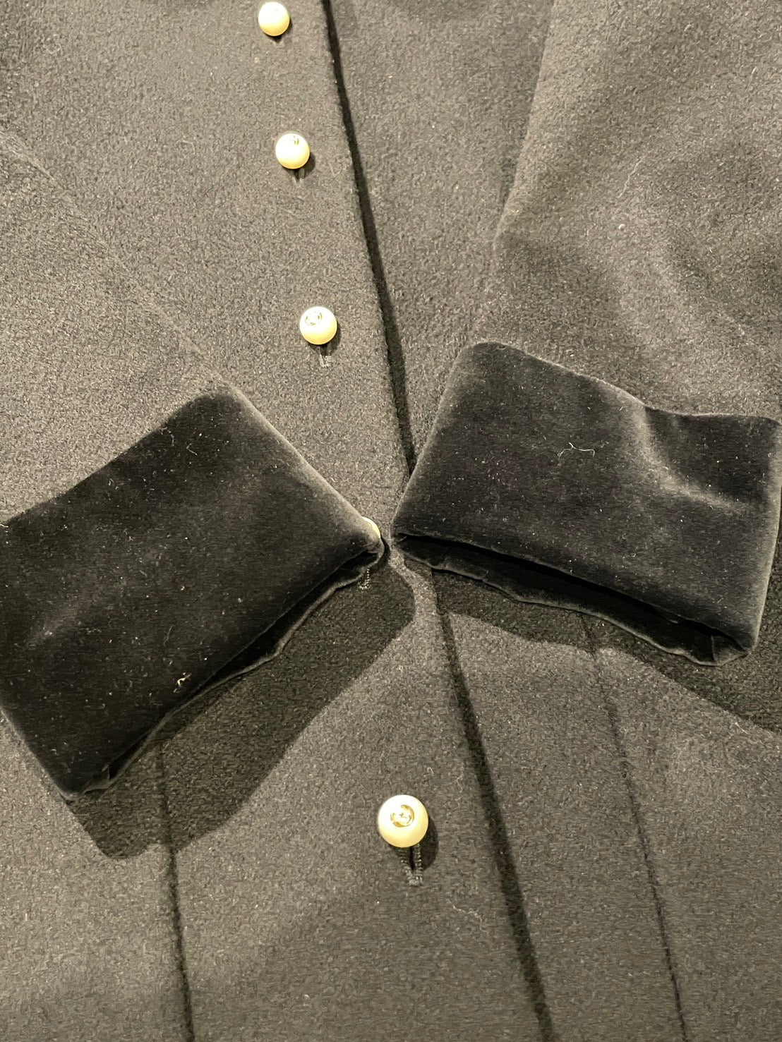 グッチ レースコート パールボタン