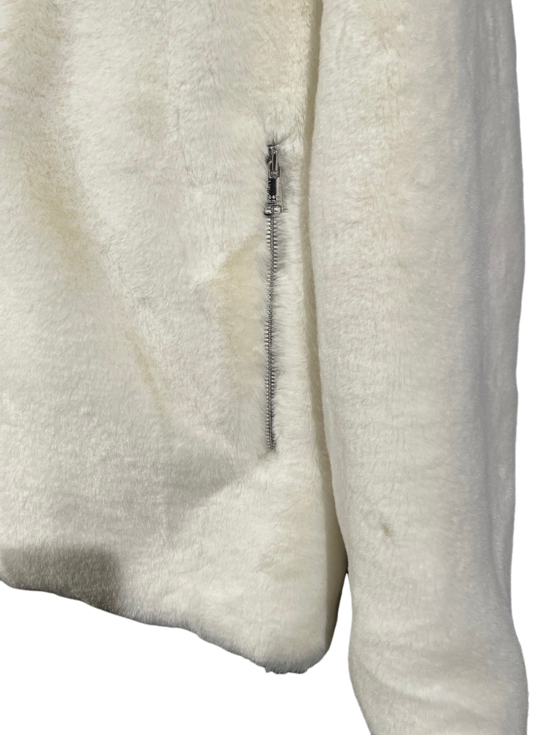 タトラス アストーニ