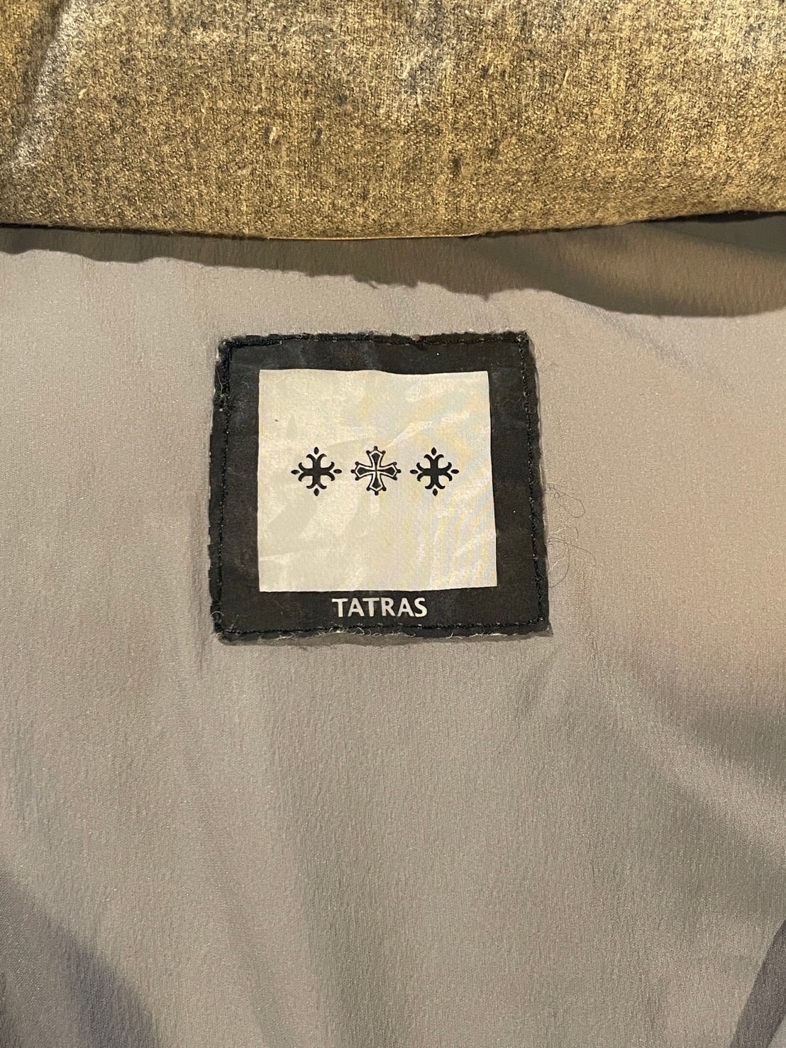 タトラス ウールカシミヤ ダウンベスト