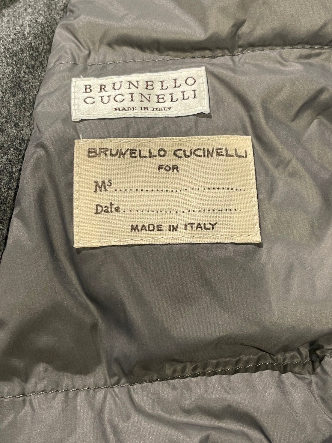 ブルネロクチネリ カシミヤ ダウンコート