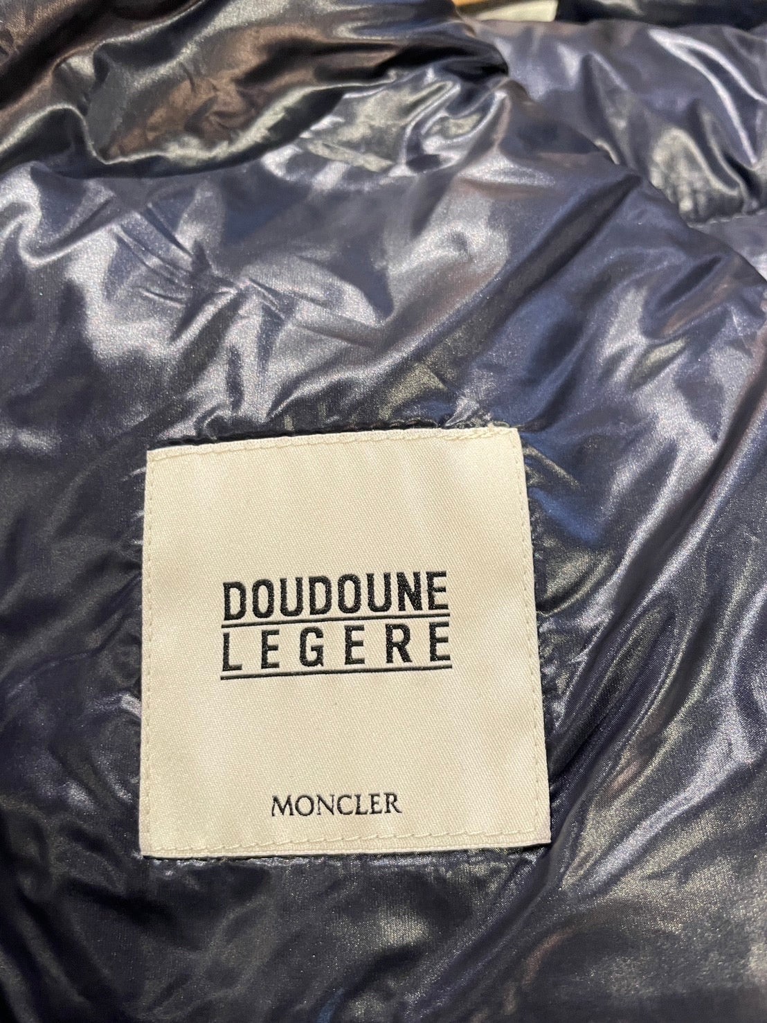 モンクレール BERRE ダウンジャケット