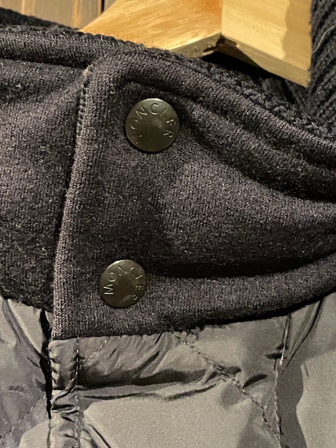 モンクレール LEONCE ダウンジャケット