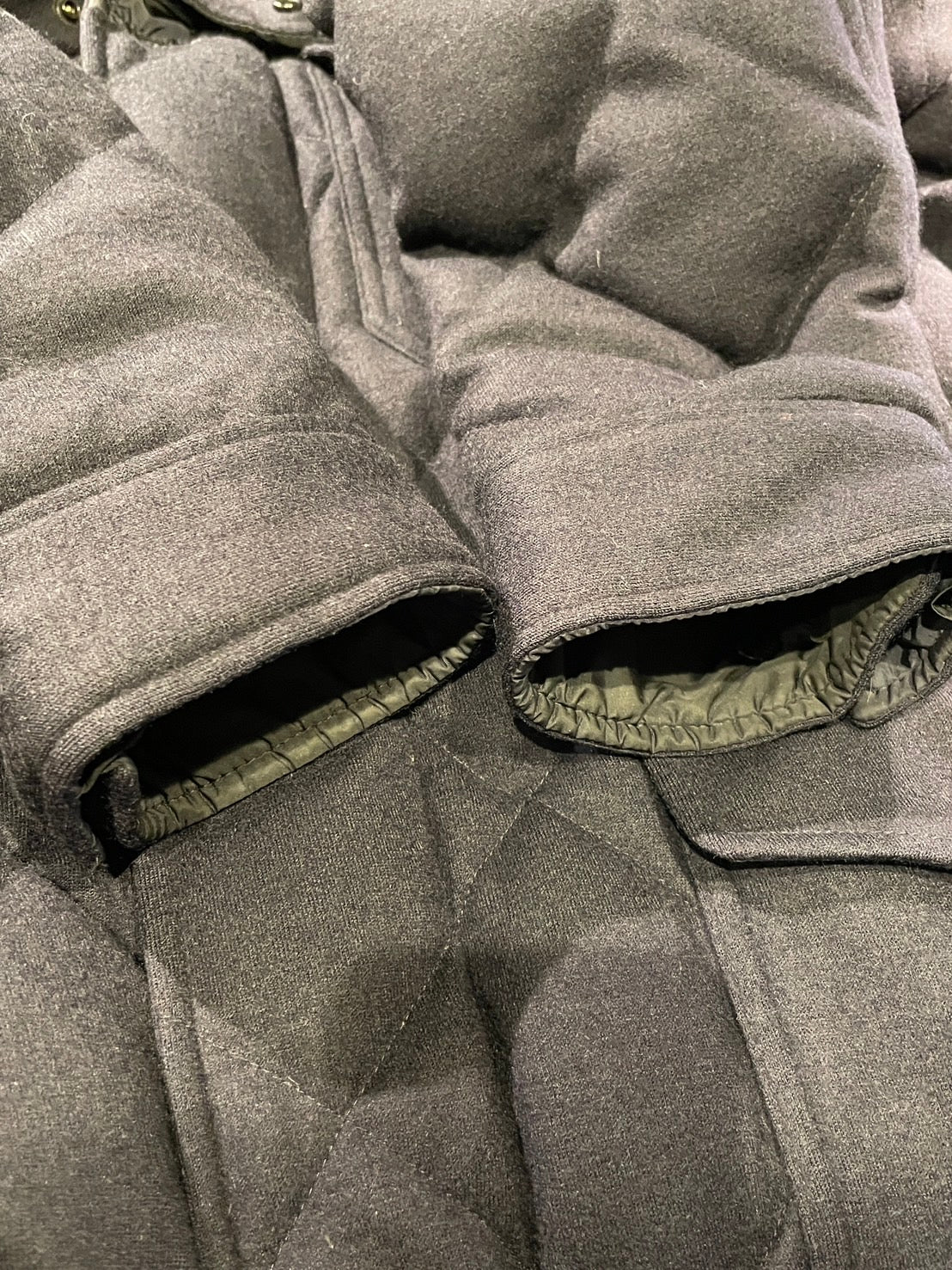 モンクレール LEONCE ダウンジャケット