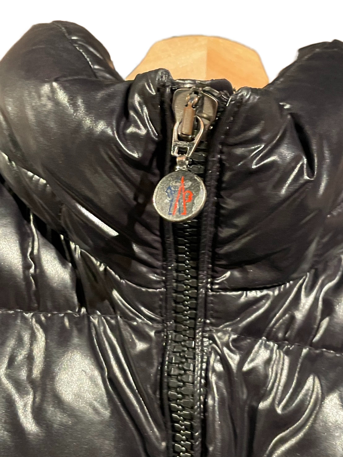 モンクレール MAYA ダウンジャケット