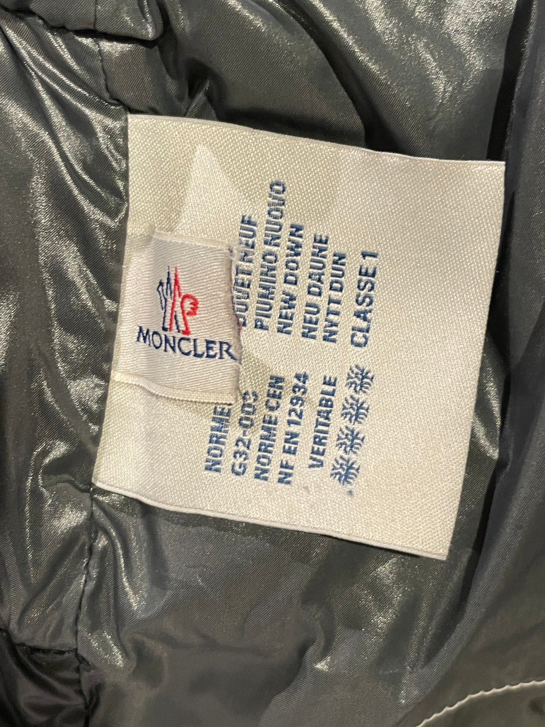 モンクレール MAYA ダウンジャケット