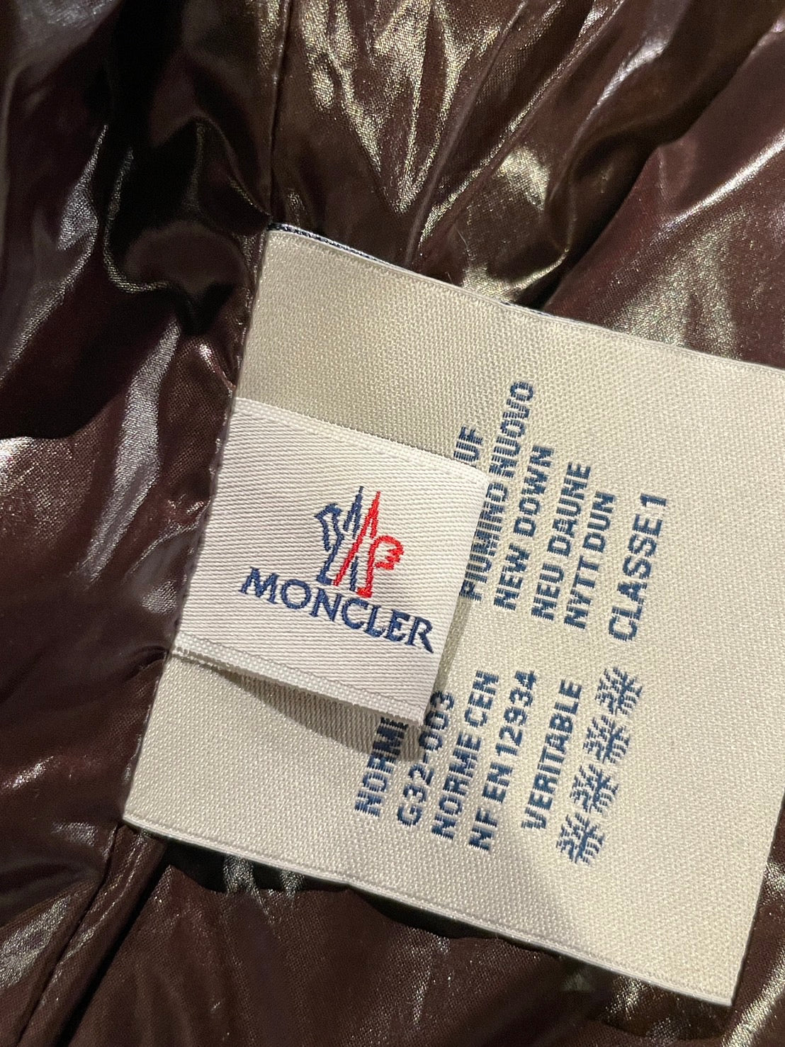 モンクレール LOUVRE キルティング ダウンジャケット