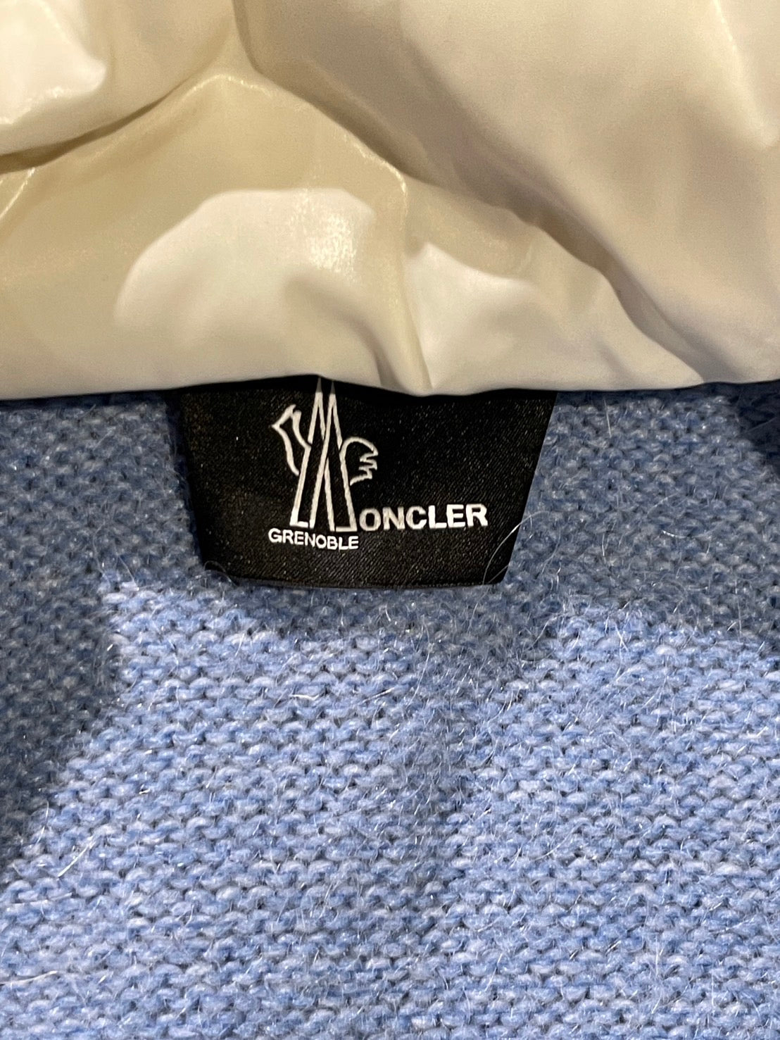 モンクレール MAGLIONE ダウンジャケット