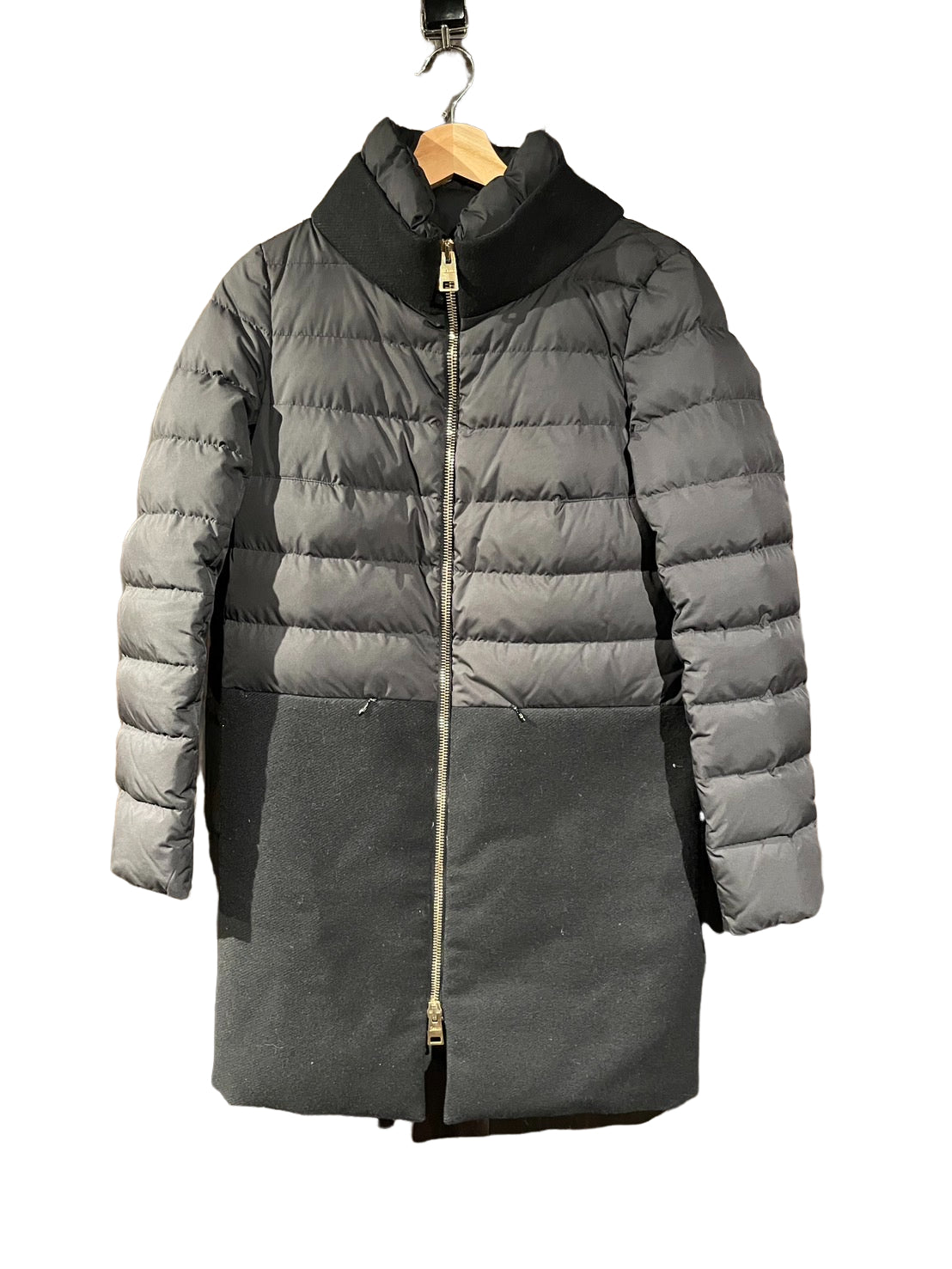 ヘルノ 切り替え ダウンコート ブラック