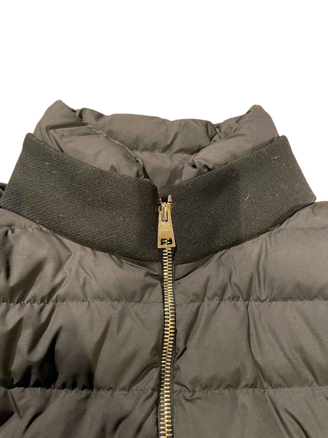 ヘルノ 切り替え ダウンコート ブラック