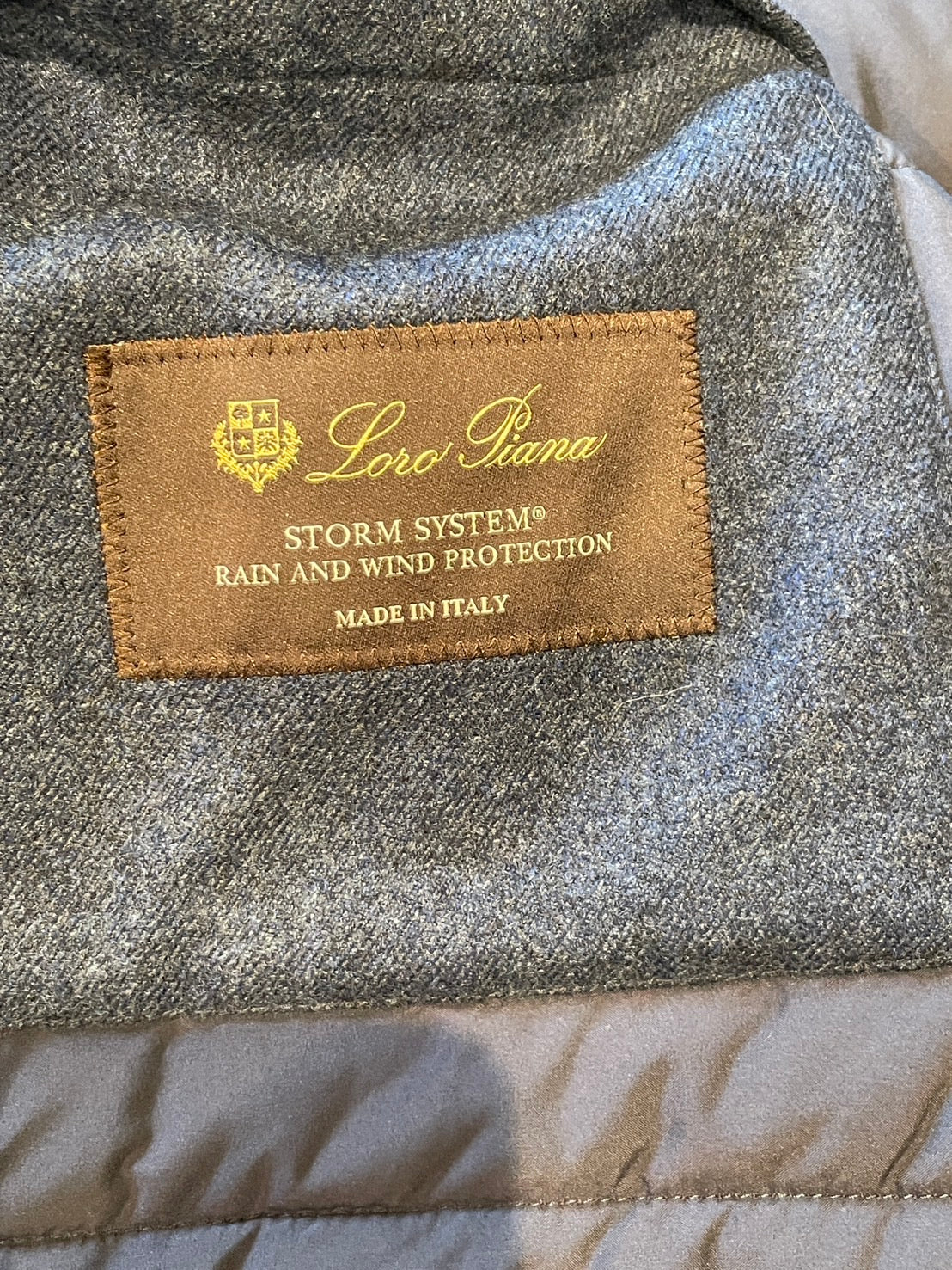 ロロピアーナ カシミヤ ダウンジャケット