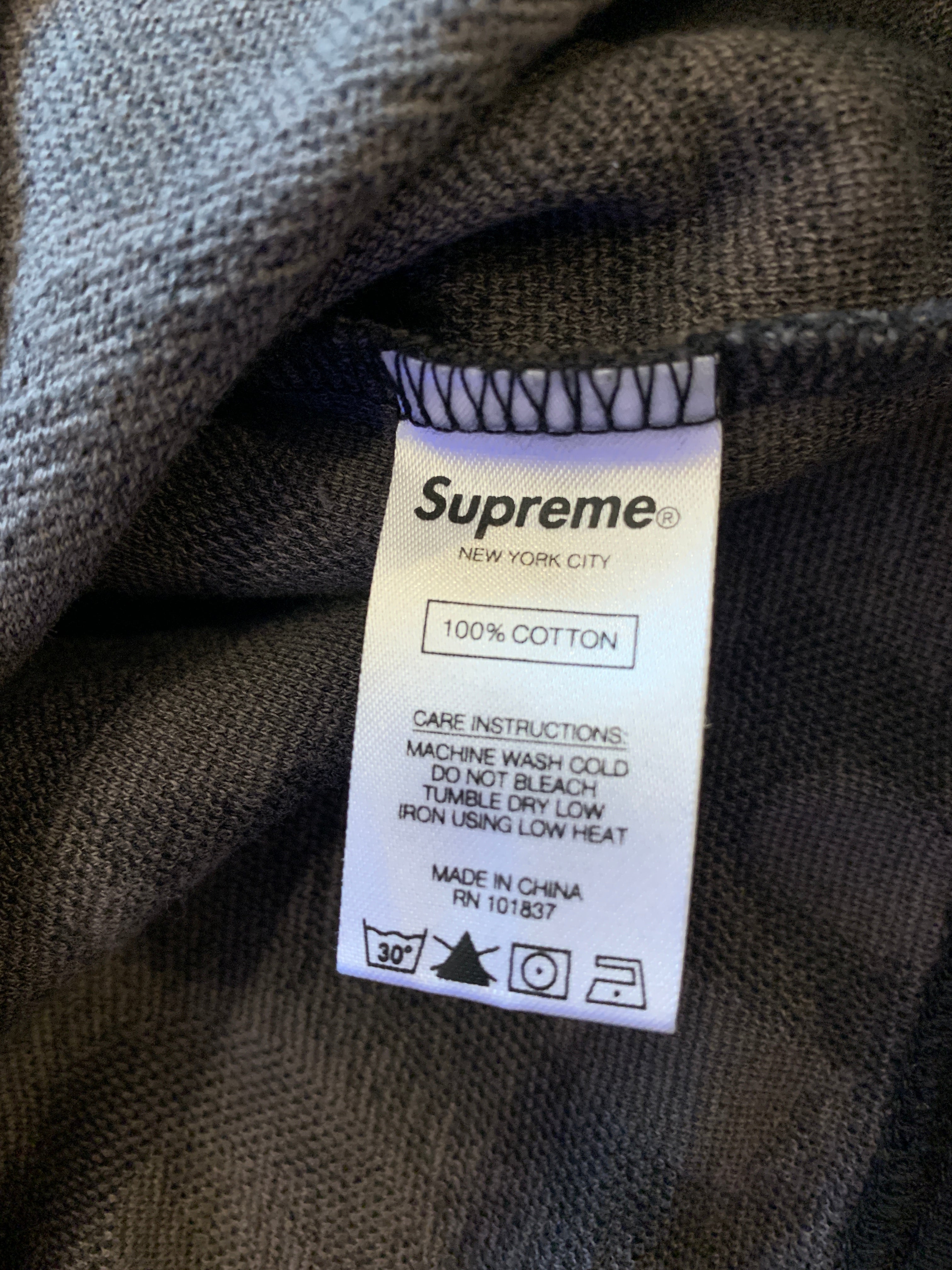 シュプリーム トレーナー