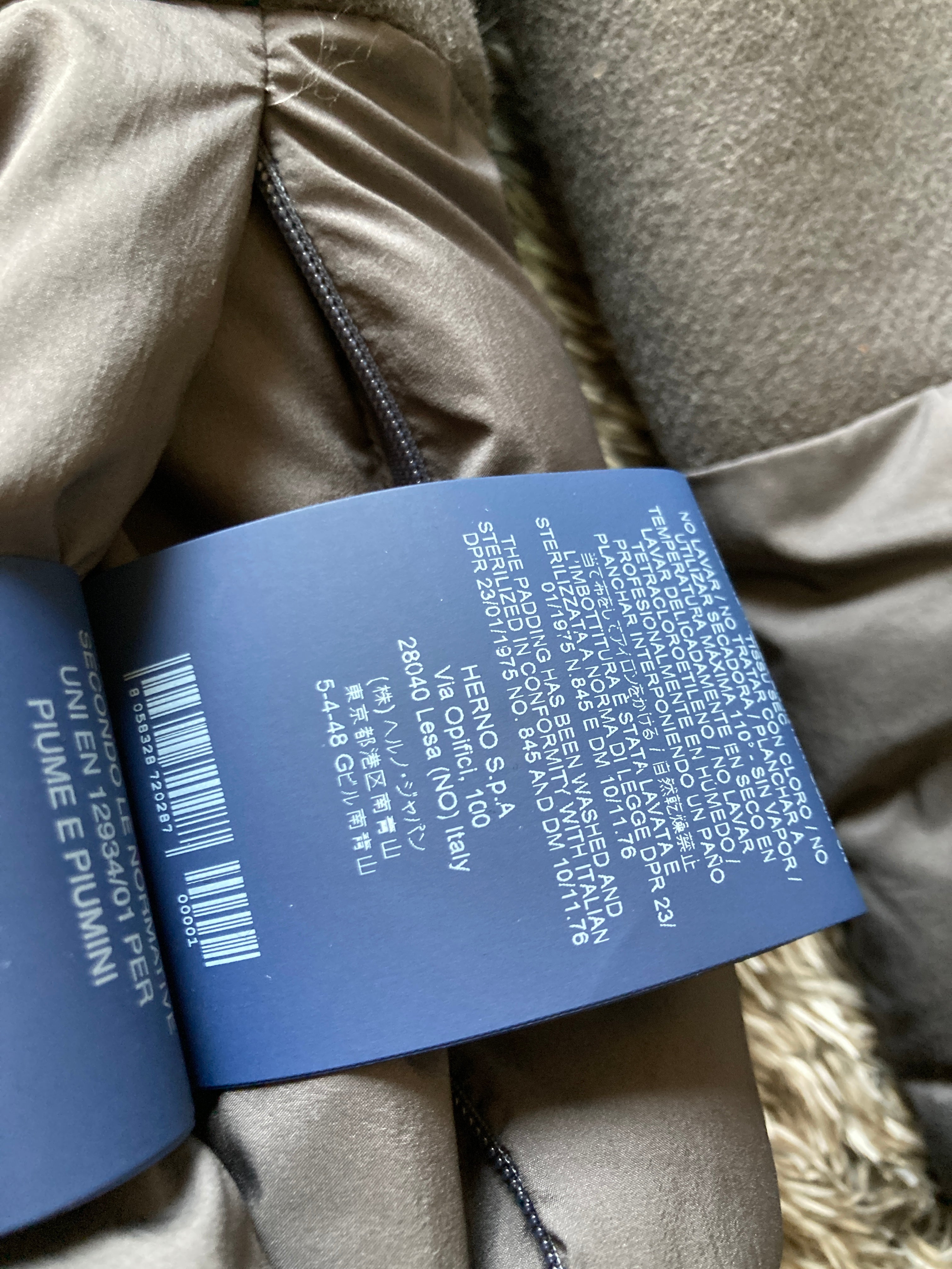 ヘルノ 切替ウールダウンコート