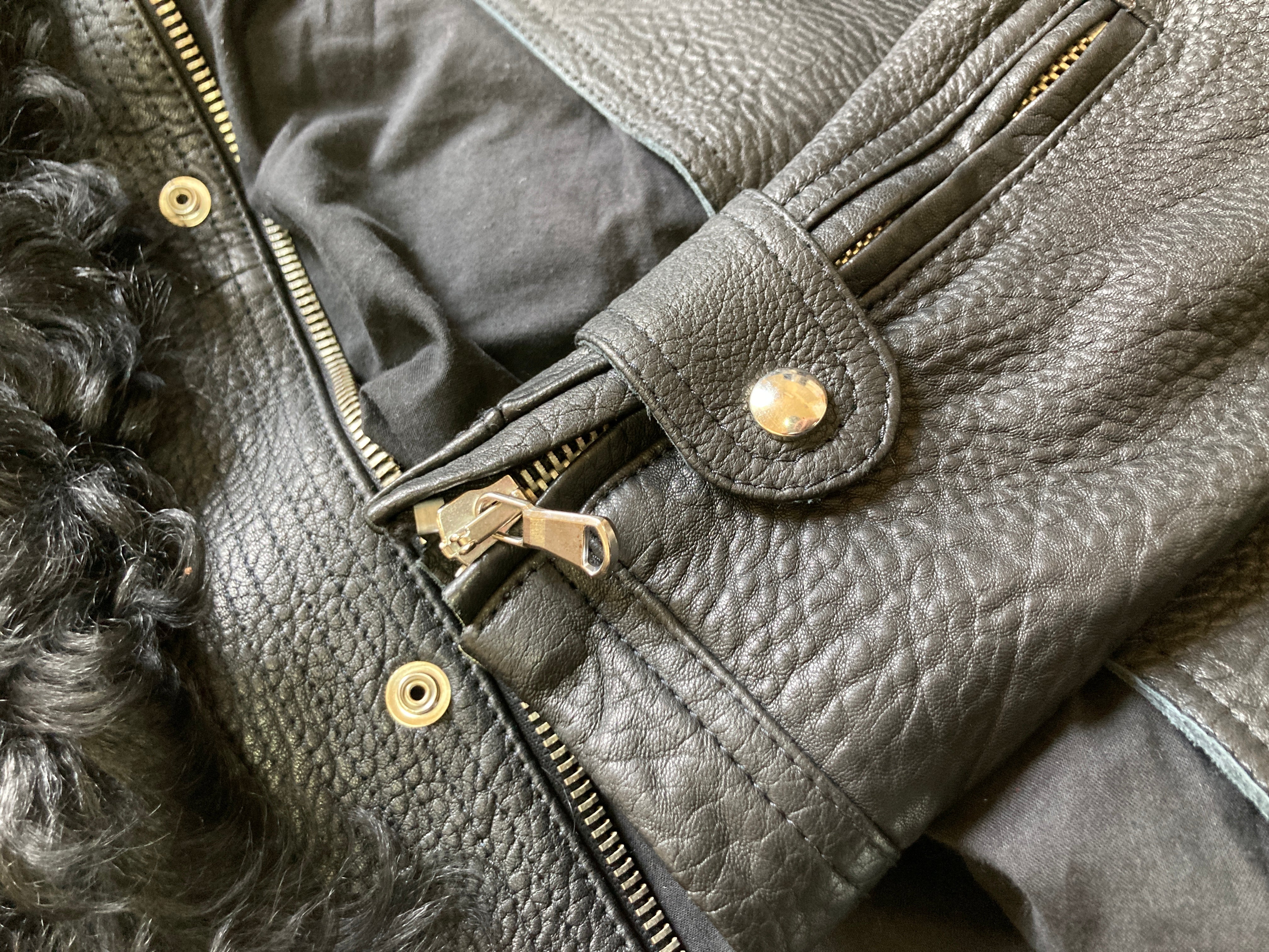 ディーゼル ムートン レザー コート