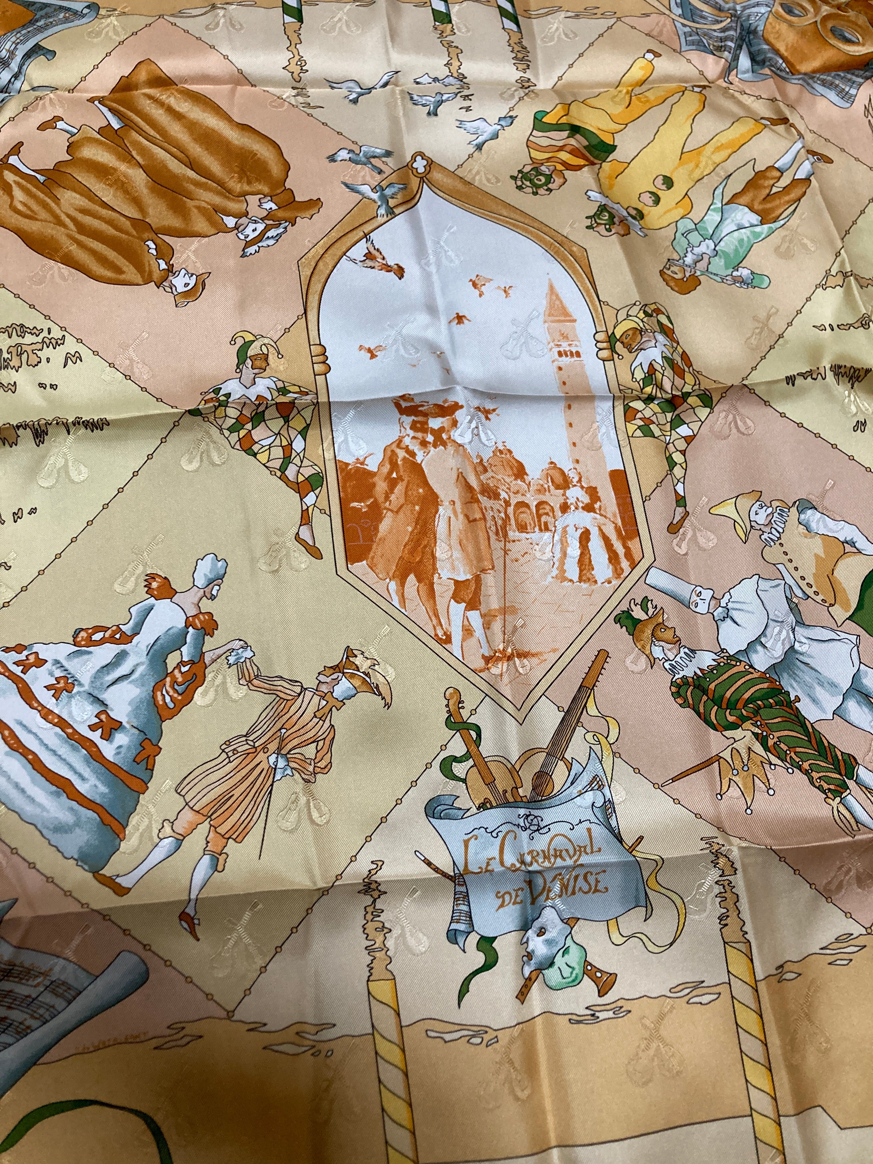 エルメス カレ90 スカーフ LE CARNAVAL DE VENISE(ベニスのカーニバル)