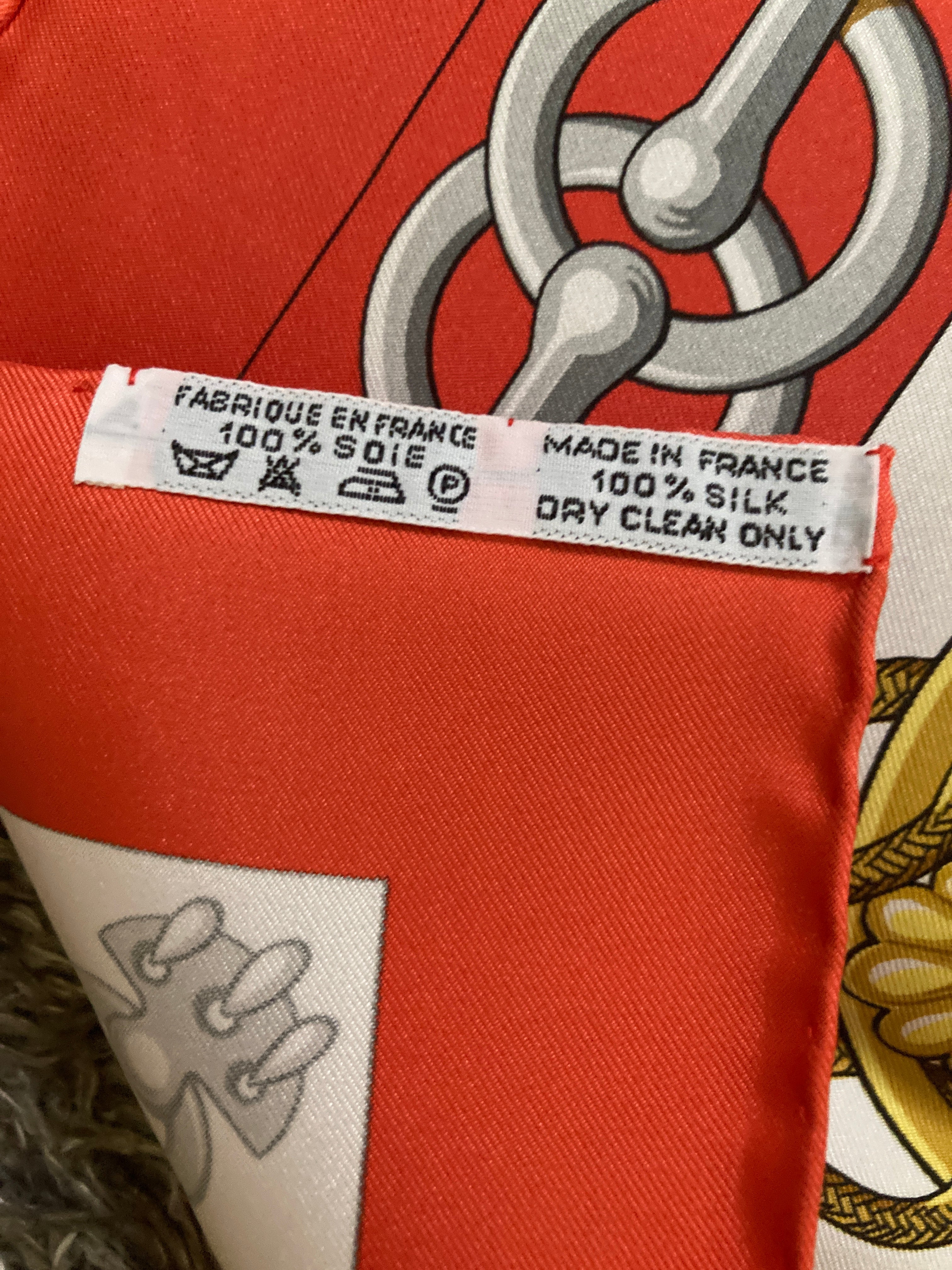 エルメス カレ90 スカーフ Cliquetis(カチカチ)剣柄