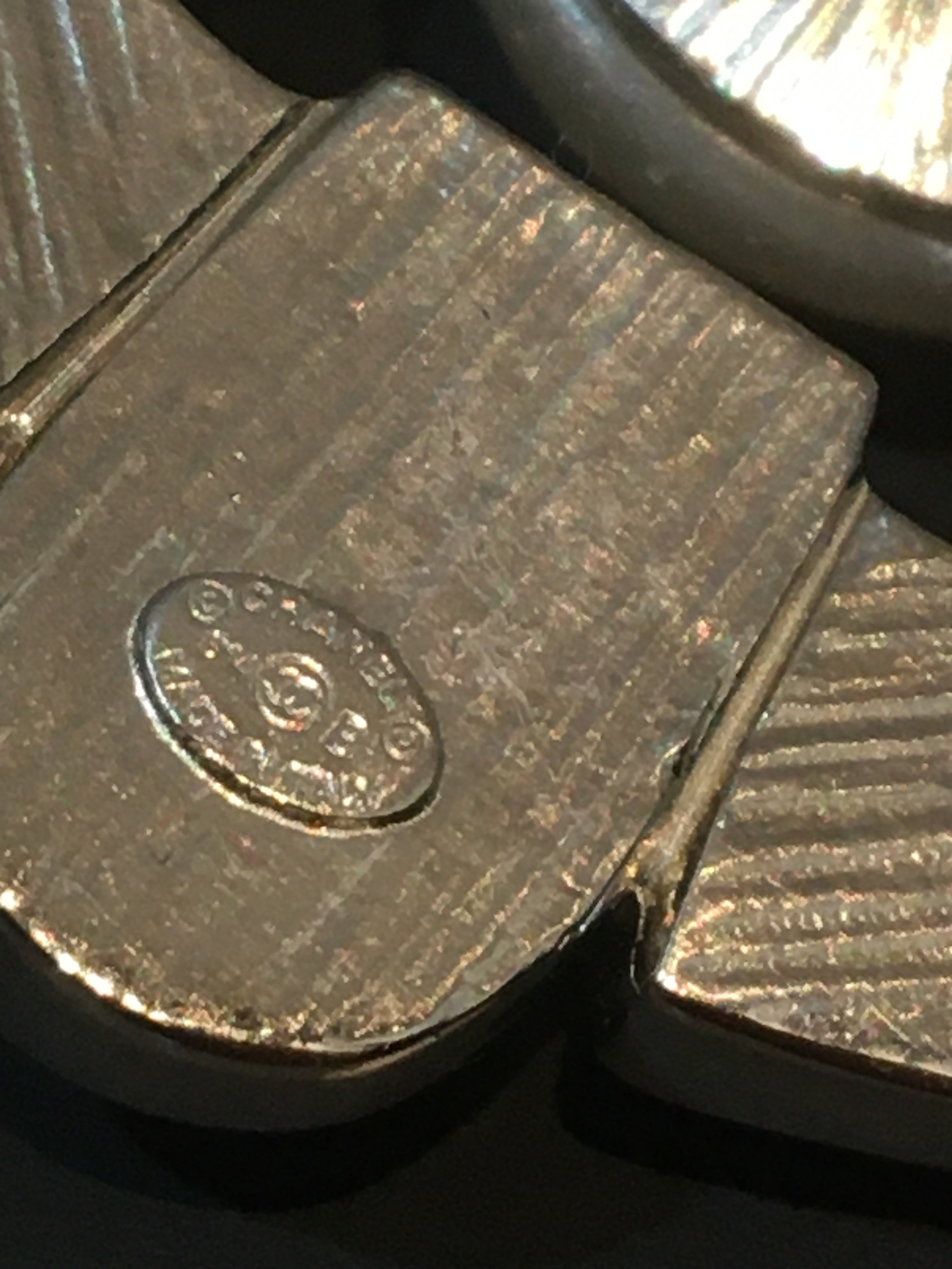 シャネル パール ブローチ