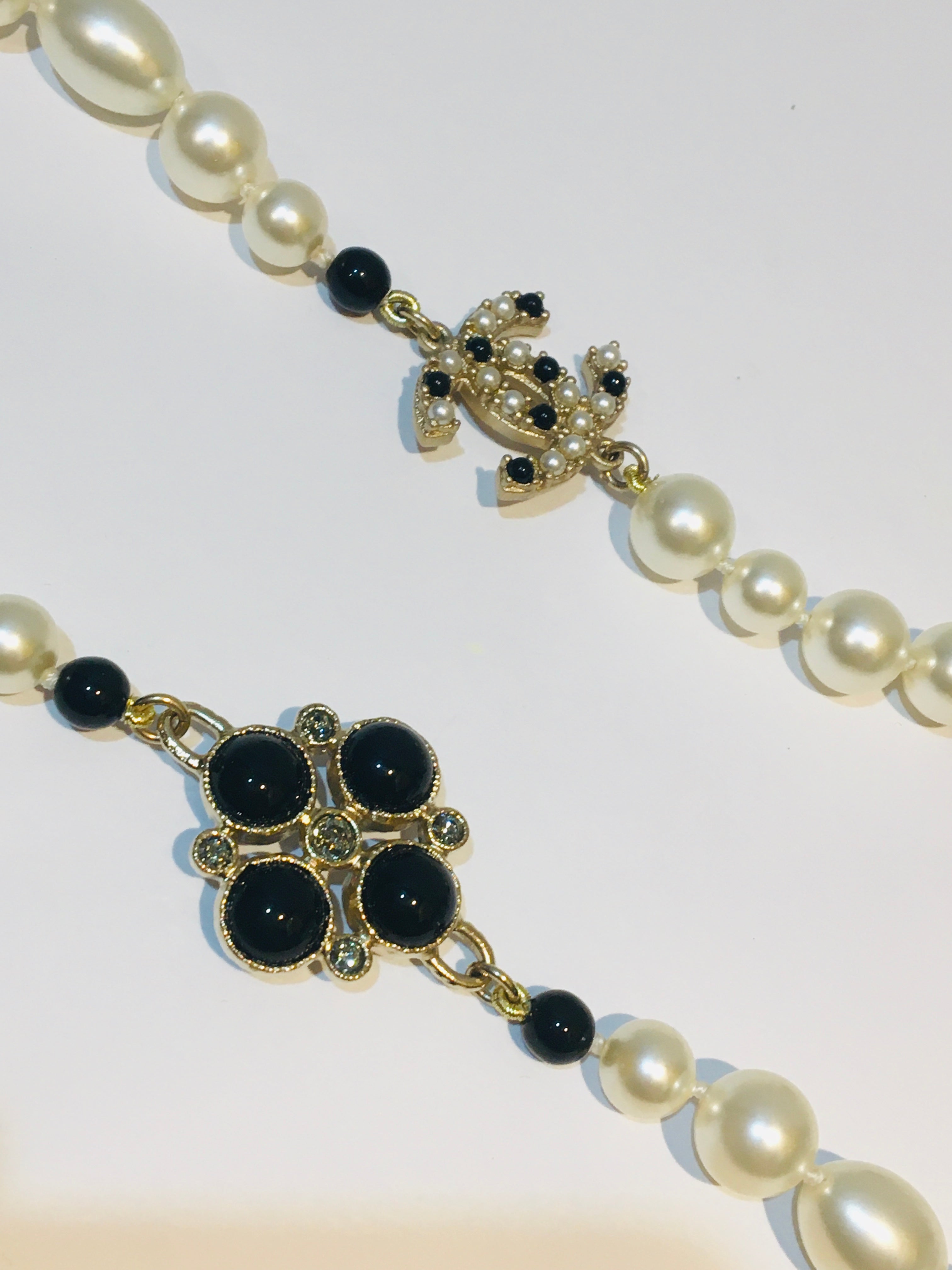 シャネル パールロングネックレス