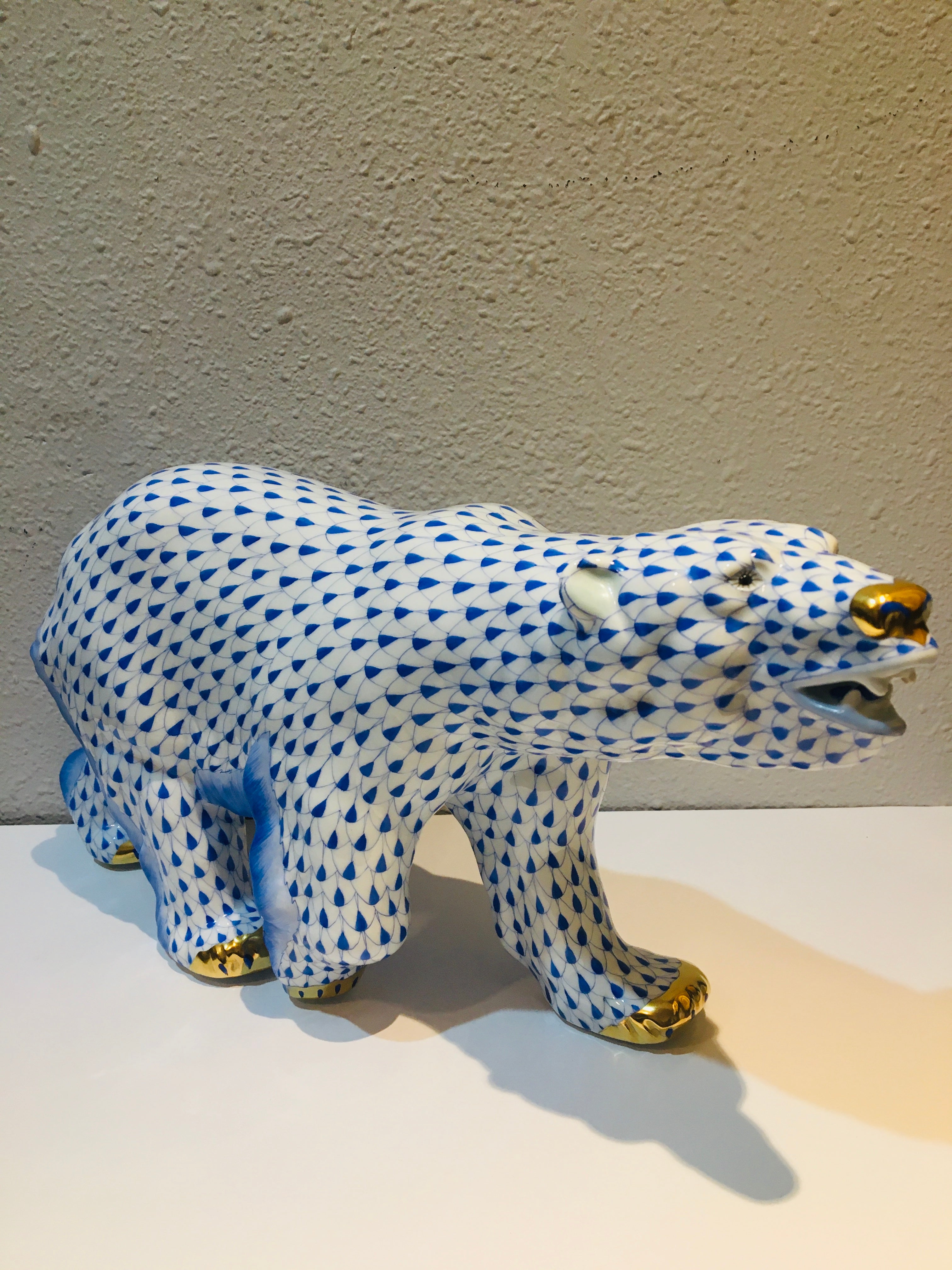 ヘレンド 巨大 白熊 置物