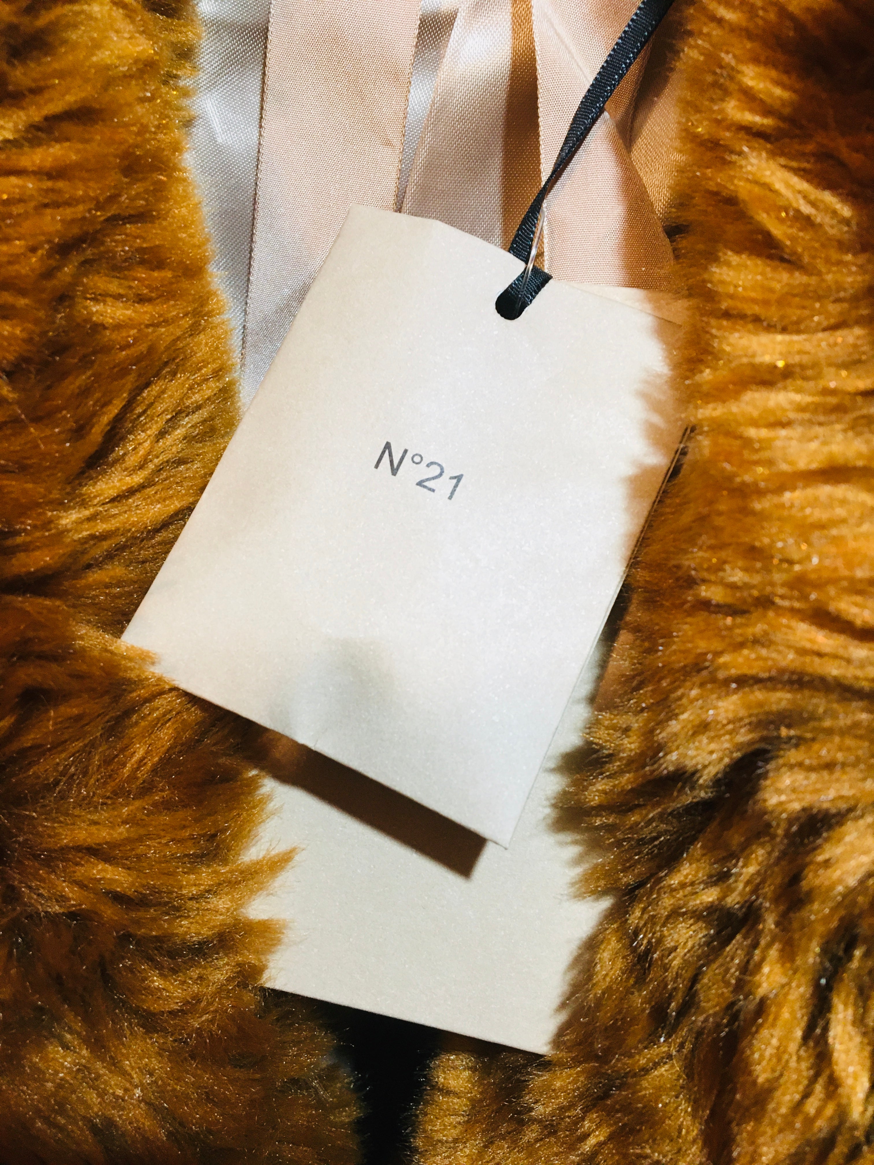 ヌメロヴェントゥーノ ファー コート ベルト付き