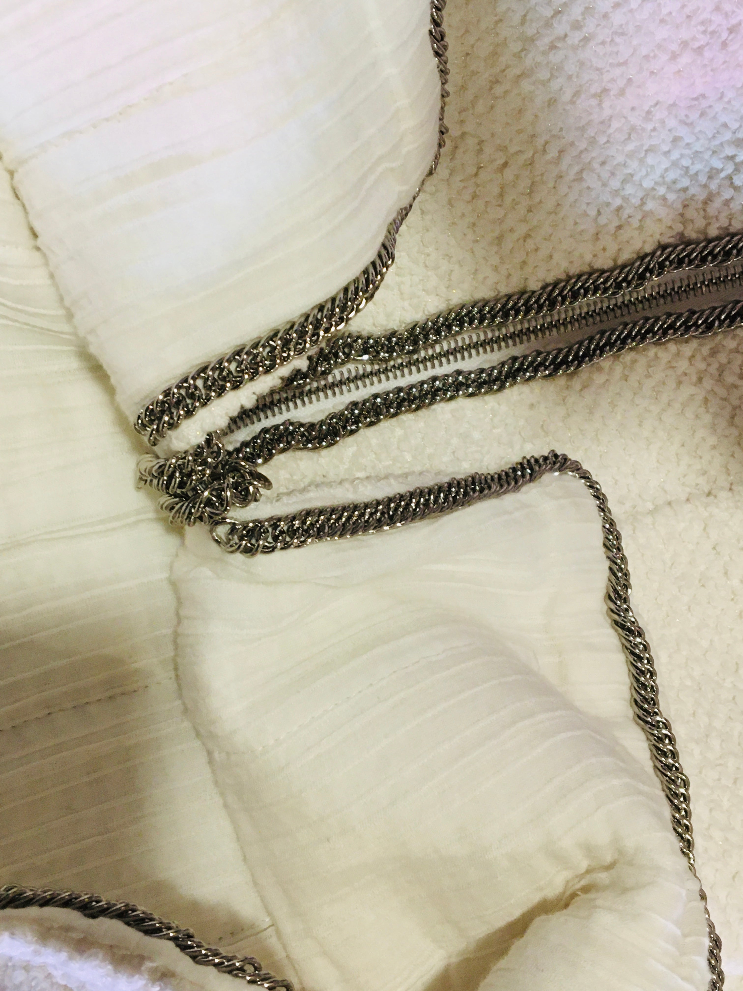 シャネル ツイードジャケット