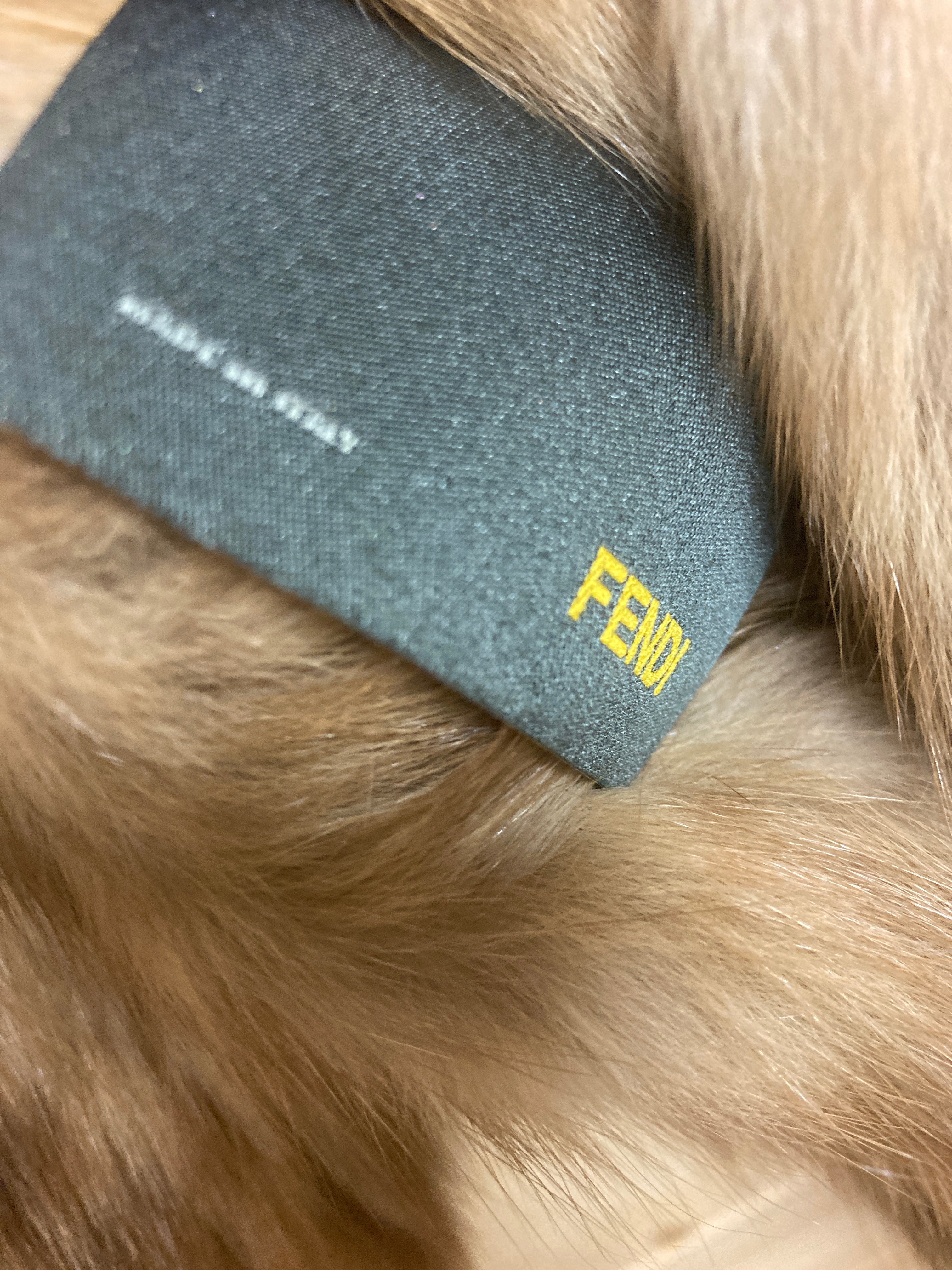 フェンディ ロシアンセーブル ロングコート