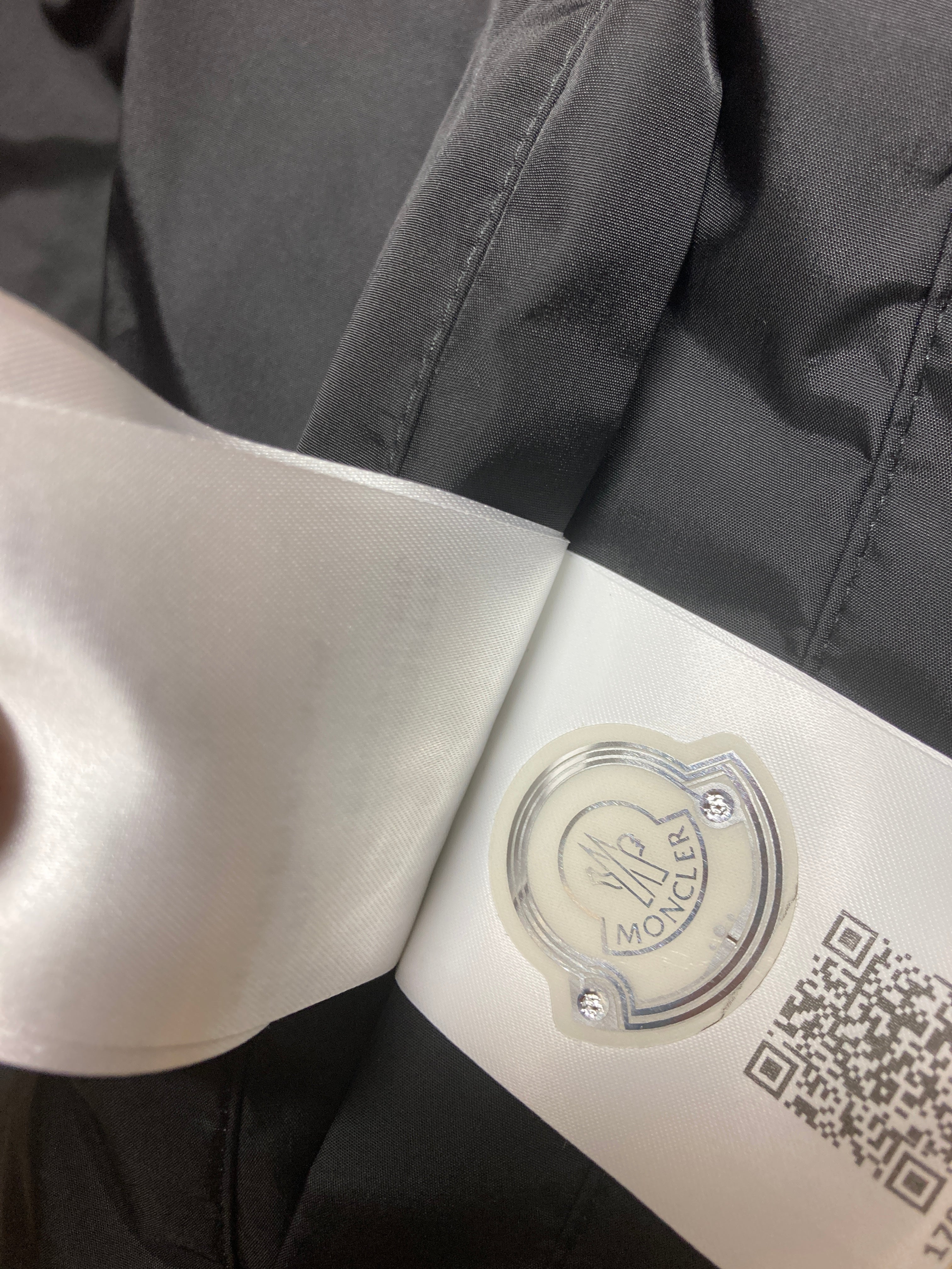 モンクレール フラグメント ダウンビート ナイロン コート