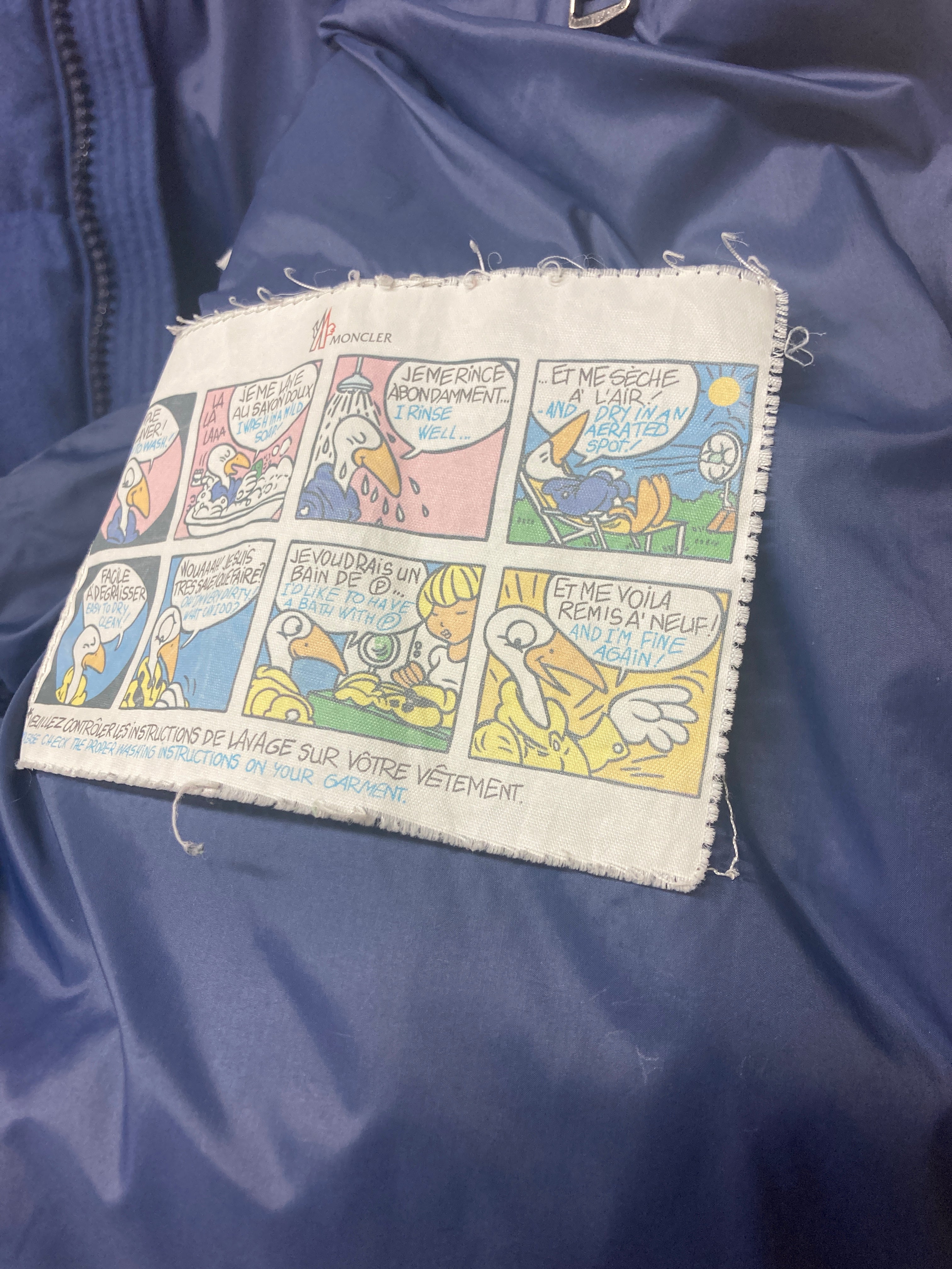 モンクレール モンジュネーブル ダウンジャケット