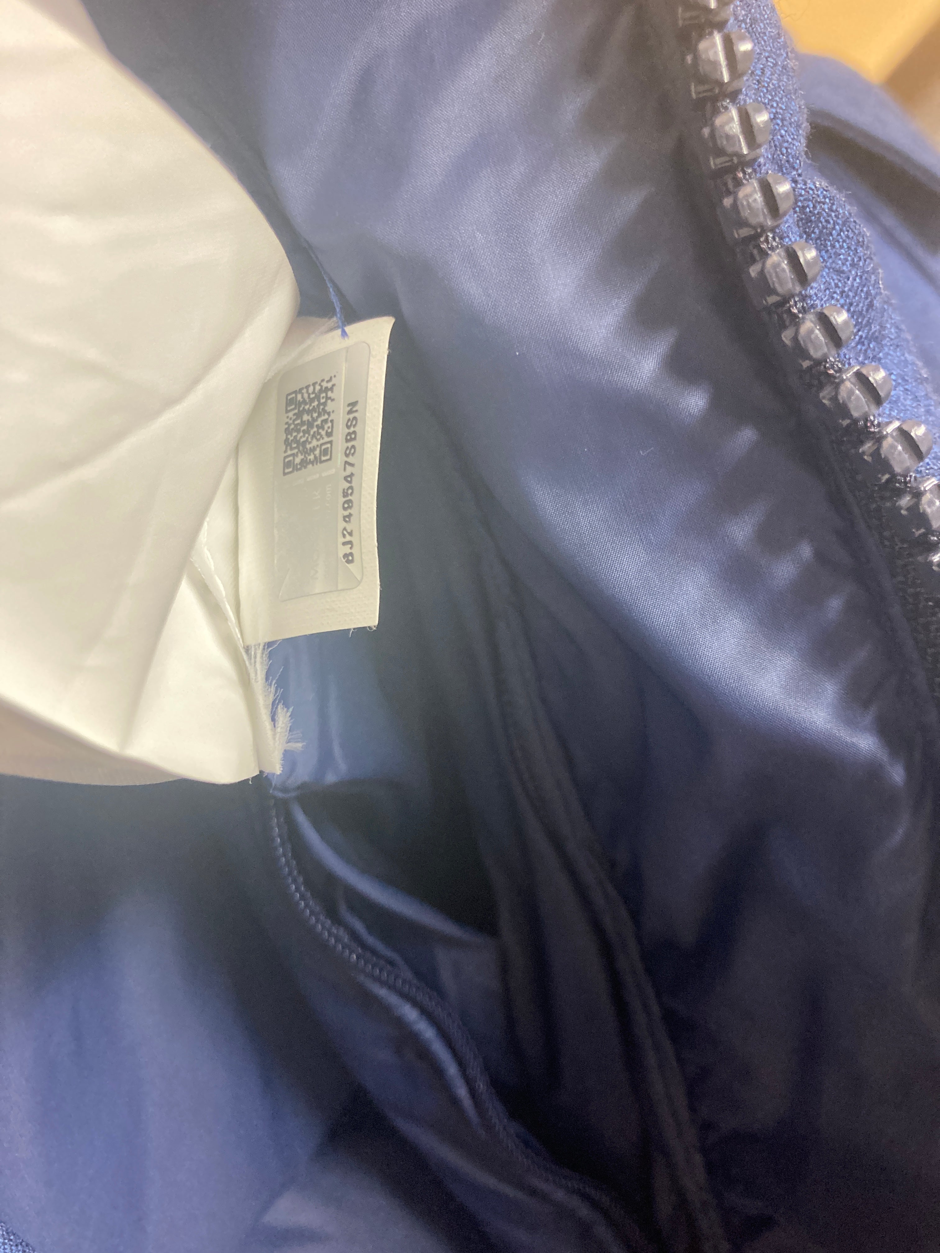 モンクレール モンジュネーブル ダウンジャケット