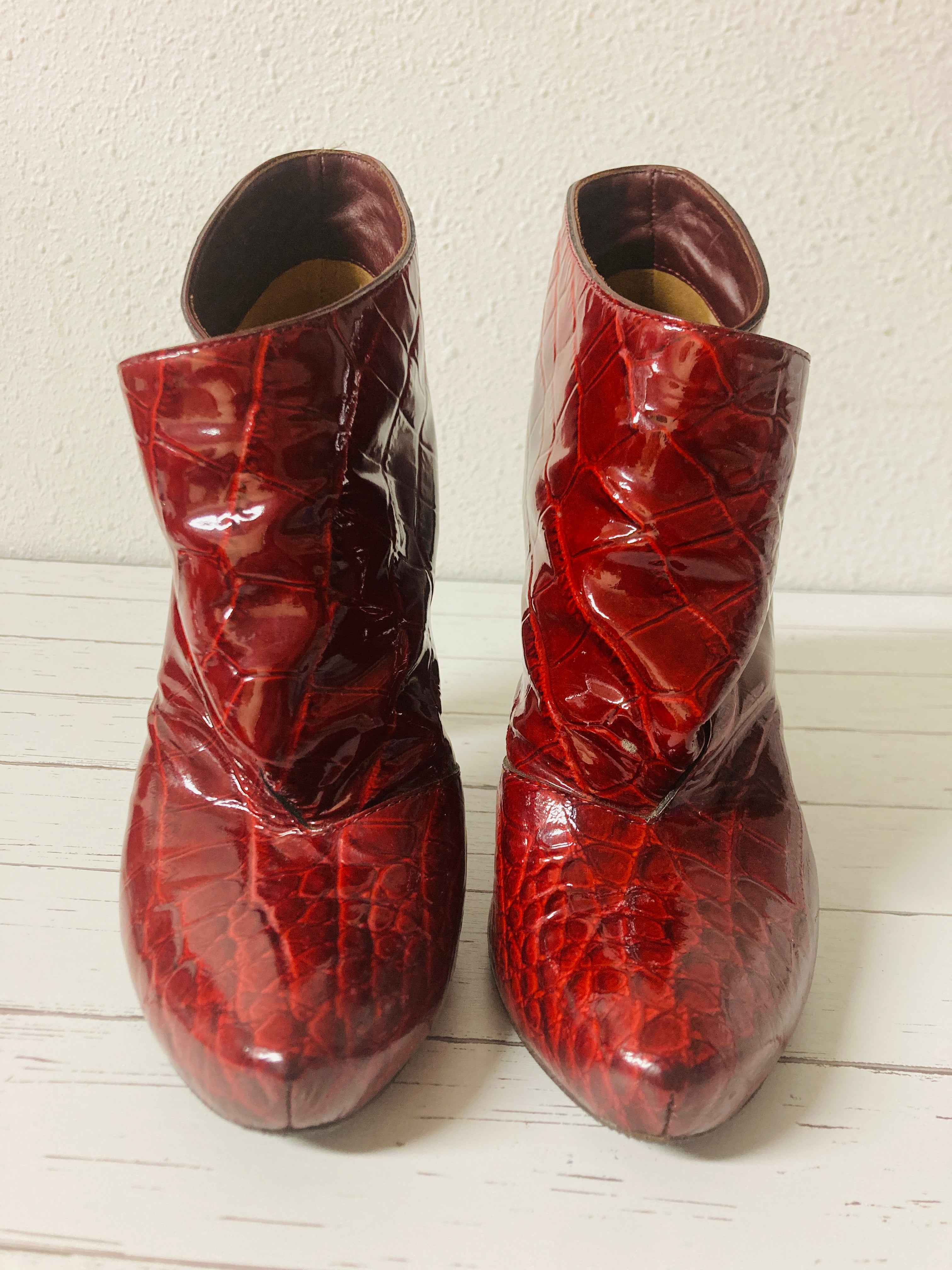 ルイ・ヴィトン クロコ柄 ヴェルニ ヒール