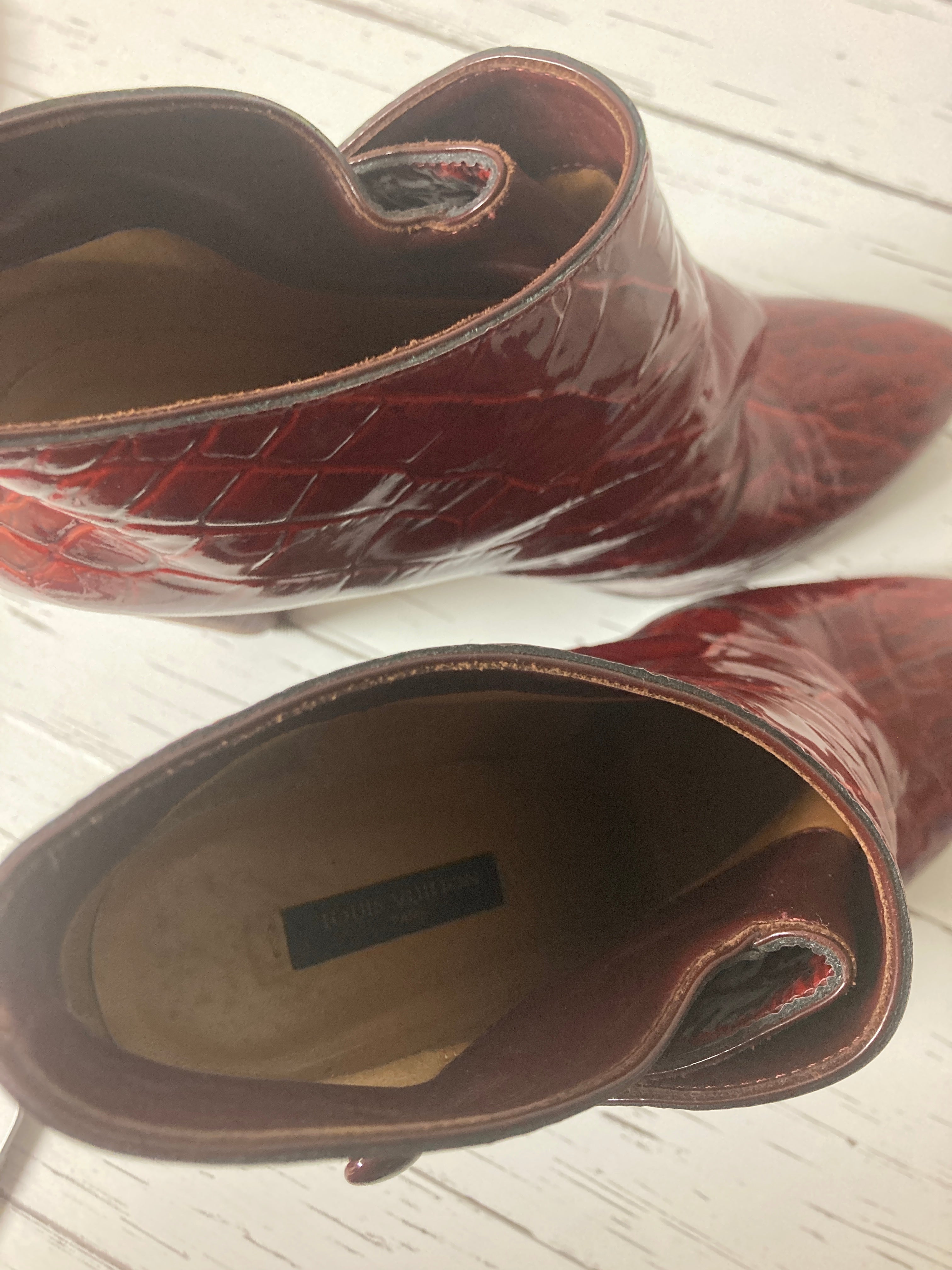 ルイ・ヴィトン クロコ柄 ヴェルニ ヒール