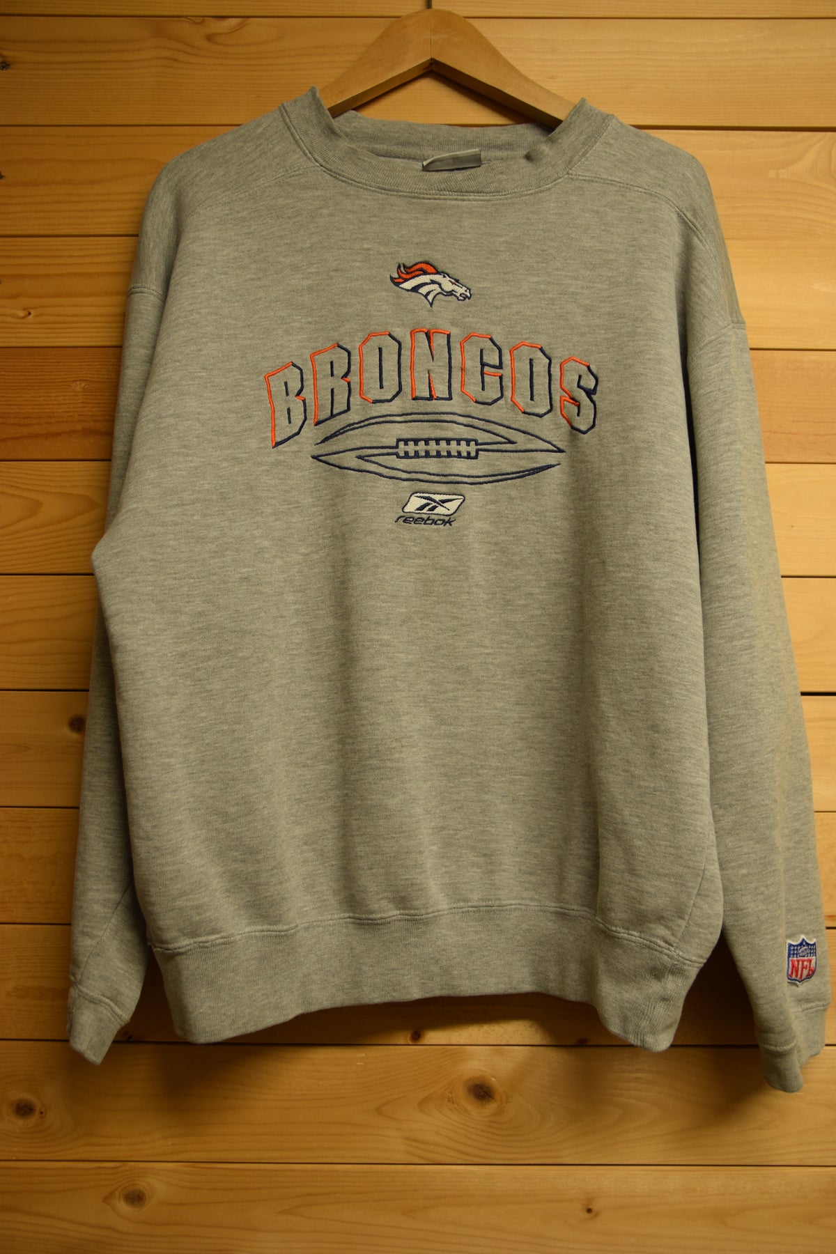 メンズヴィンテージ スウェット 【Reebok】 NFL Denver Broncos グレー