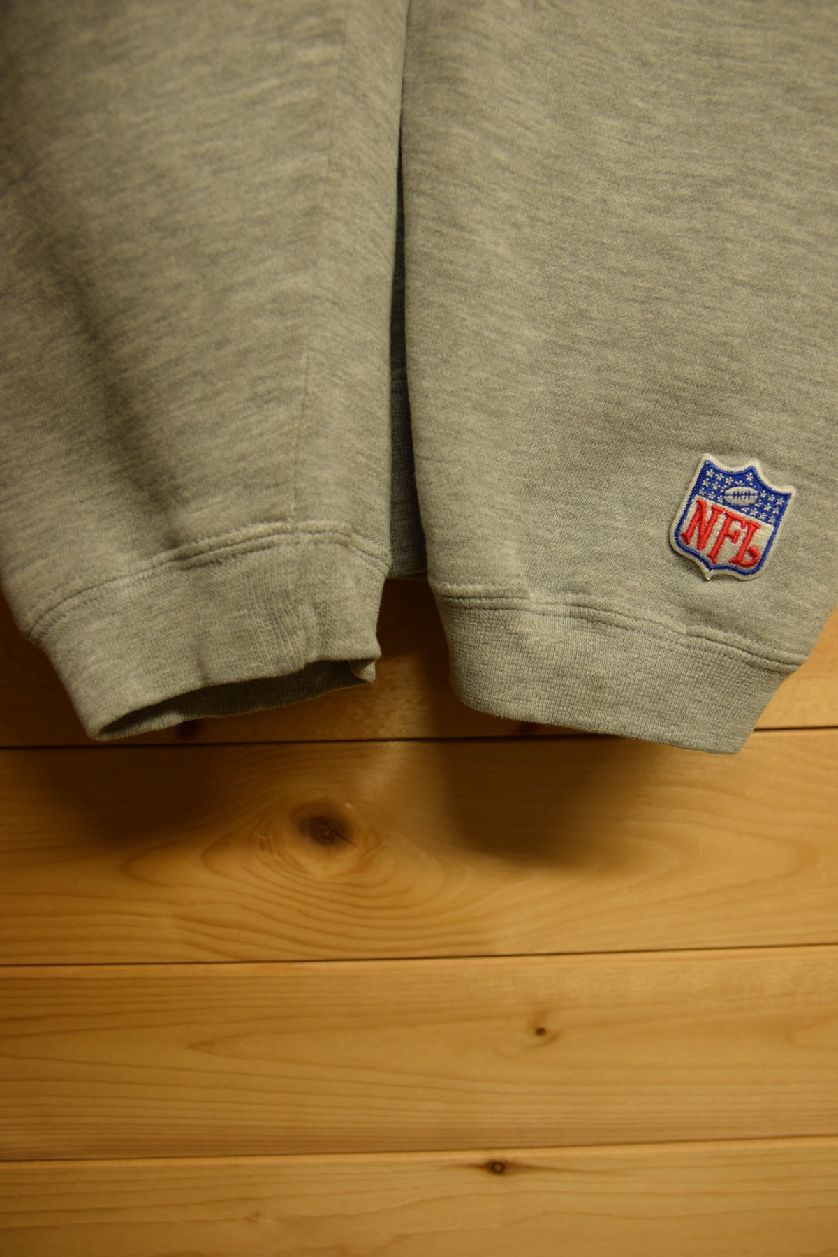 メンズヴィンテージ スウェット 【Reebok】 NFL Denver Broncos グレー