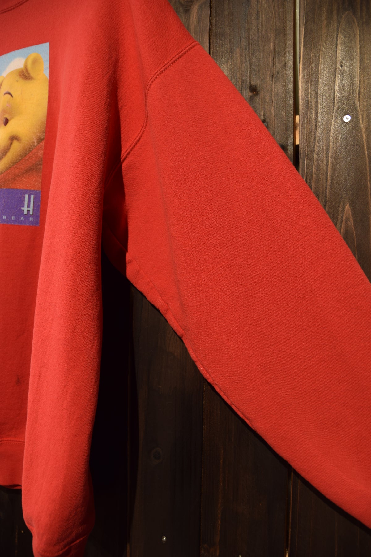 メンズヴィンテージ スウェット 【Disney】 POOH フロントプリント レッド
