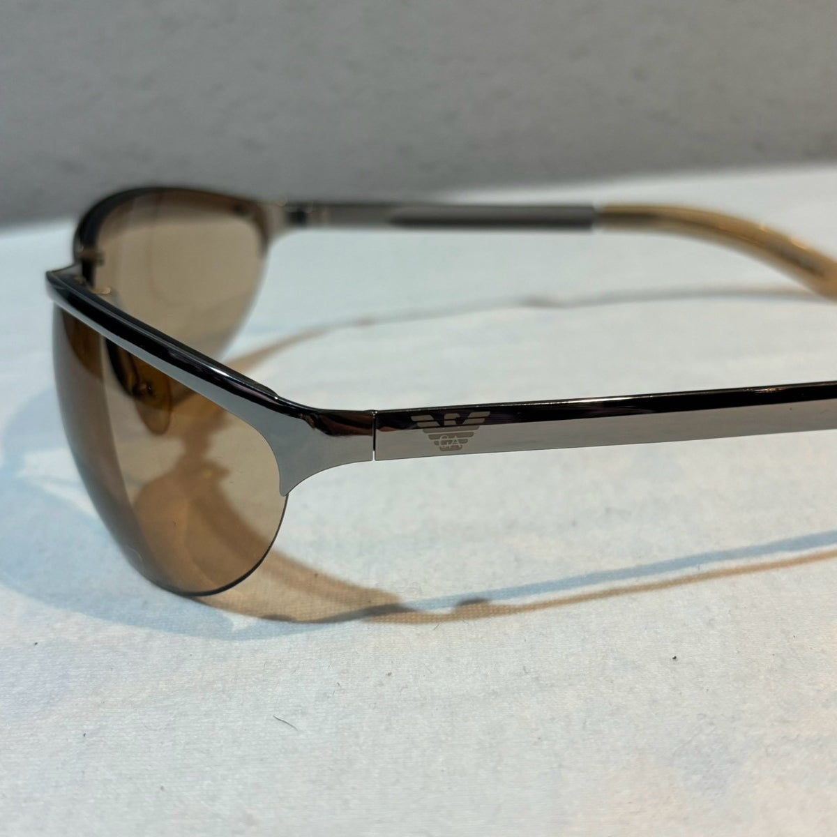 【EMPORIO ARMANI】 メタルフレーム サングラス ブラウン