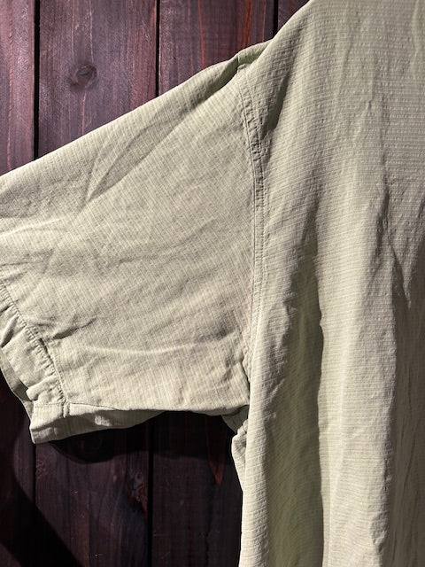 メンズヴィンテージ アロハシャツ 【Tommy Bahama】無地 グリーン