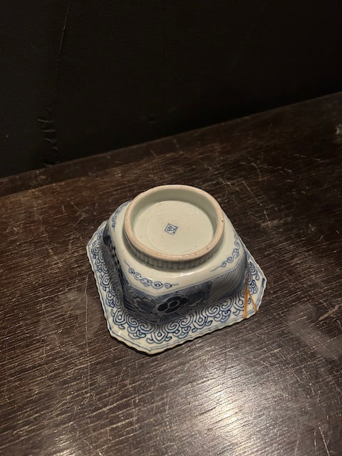 伊万里　角皿