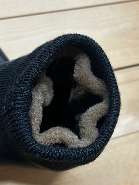 メンズアウター【FENDI】ムートンフーテッドブルゾン