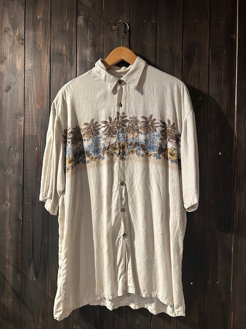 メンズヴィンテージ　アロハシャツ　【Batik  Bay】 ベージュ