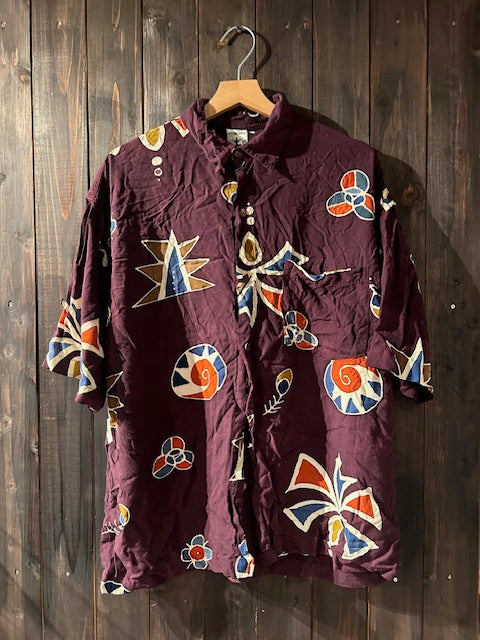 メンズヴィンテージ　アロハシャツ　【Gecko Batik】　パープル