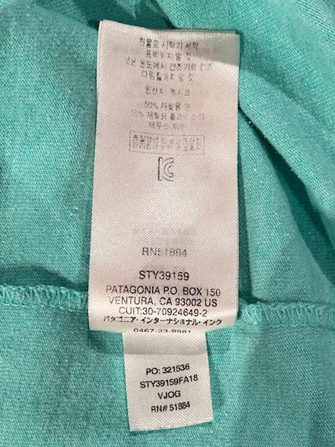 メンズヴィンテージ 長袖Tシャツ【Patagonia 】バックデザイン ブルー