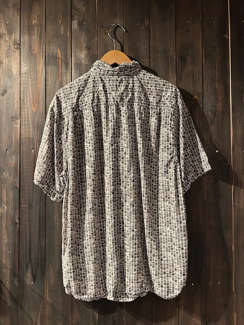 メンズヴィンテージ アロハシャツ 【Tommy Bahama】幾何学模様 グレー