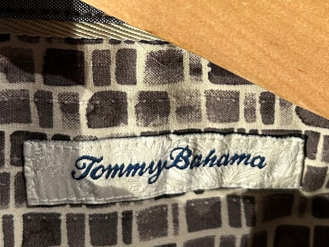 メンズヴィンテージ アロハシャツ 【Tommy Bahama】幾何学模様 グレー