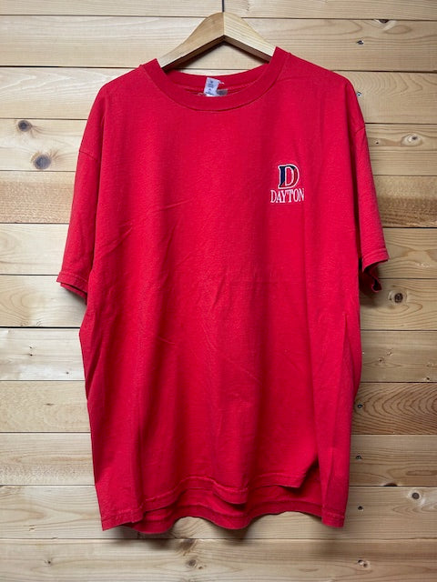 メンズヴィンテージ　Tシャツ　【champion】デイトン大学　ロゴ　レッド