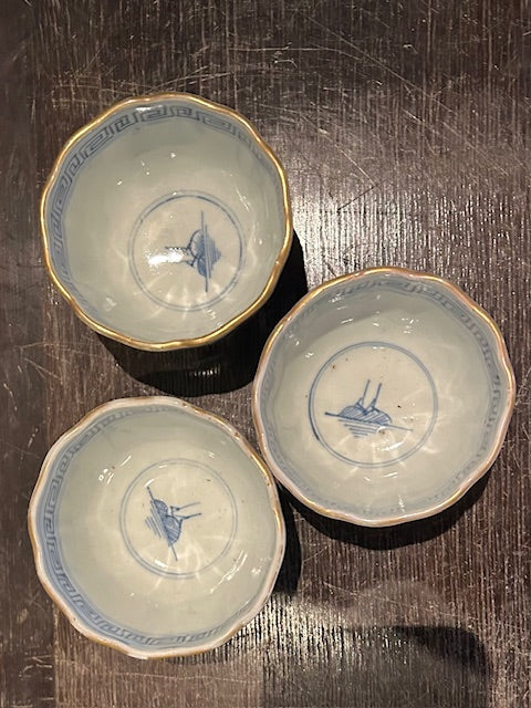 伊万里 金彩 輪花口 蕎麦猪口