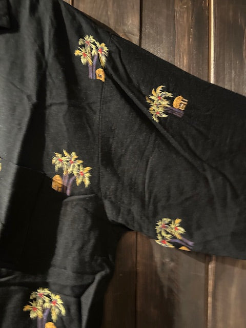 メンズヴィンテージ　アロハシャツ　【Pineapple Connection】ビーチ　ブラック